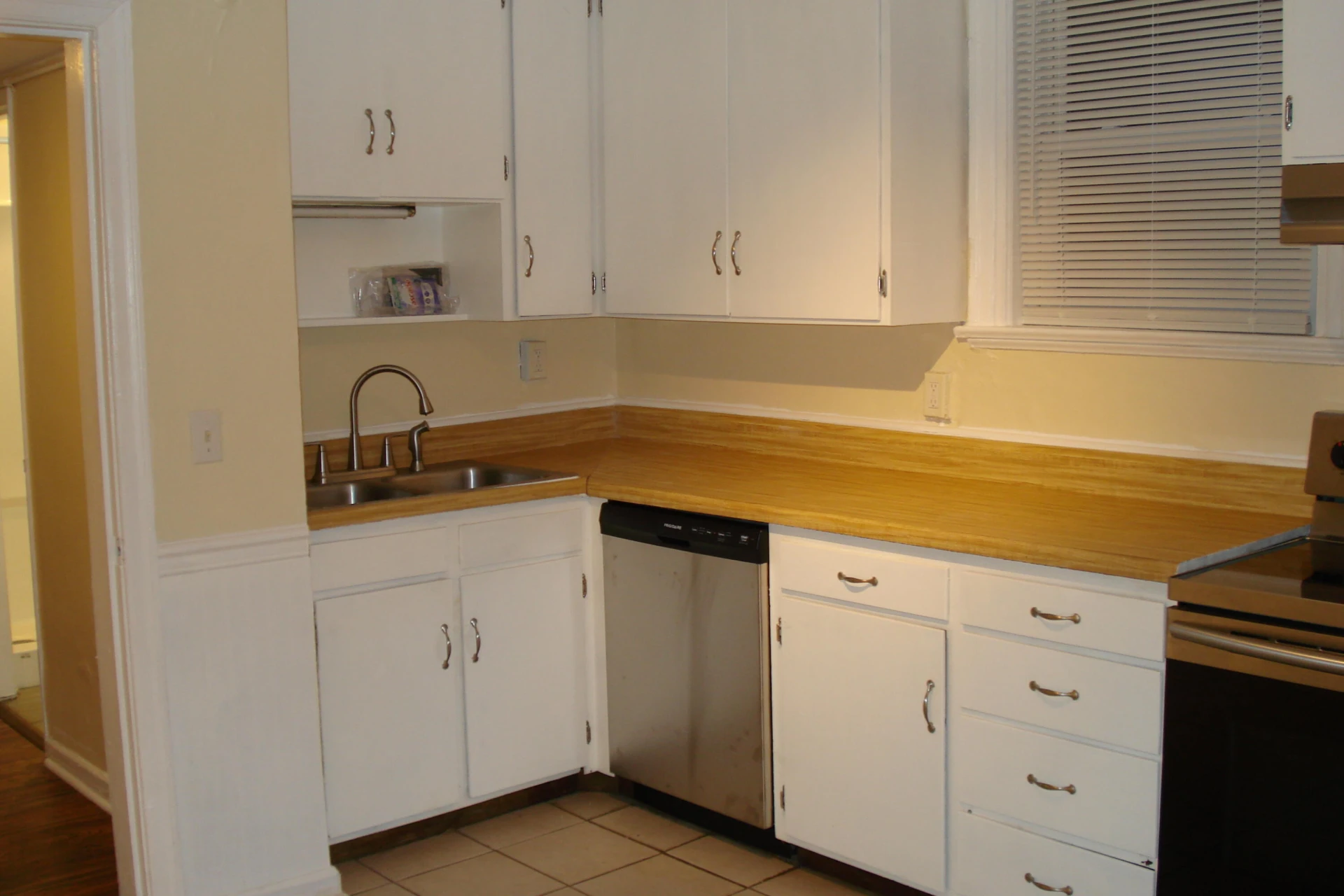 2425 Longview AVE #18 - Photo 8