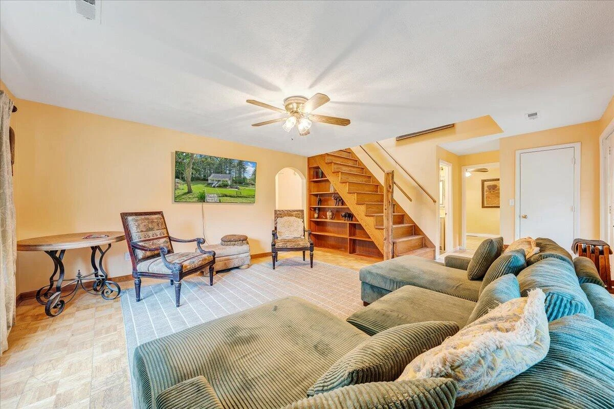 112 Shawsville Pike - Photo 19