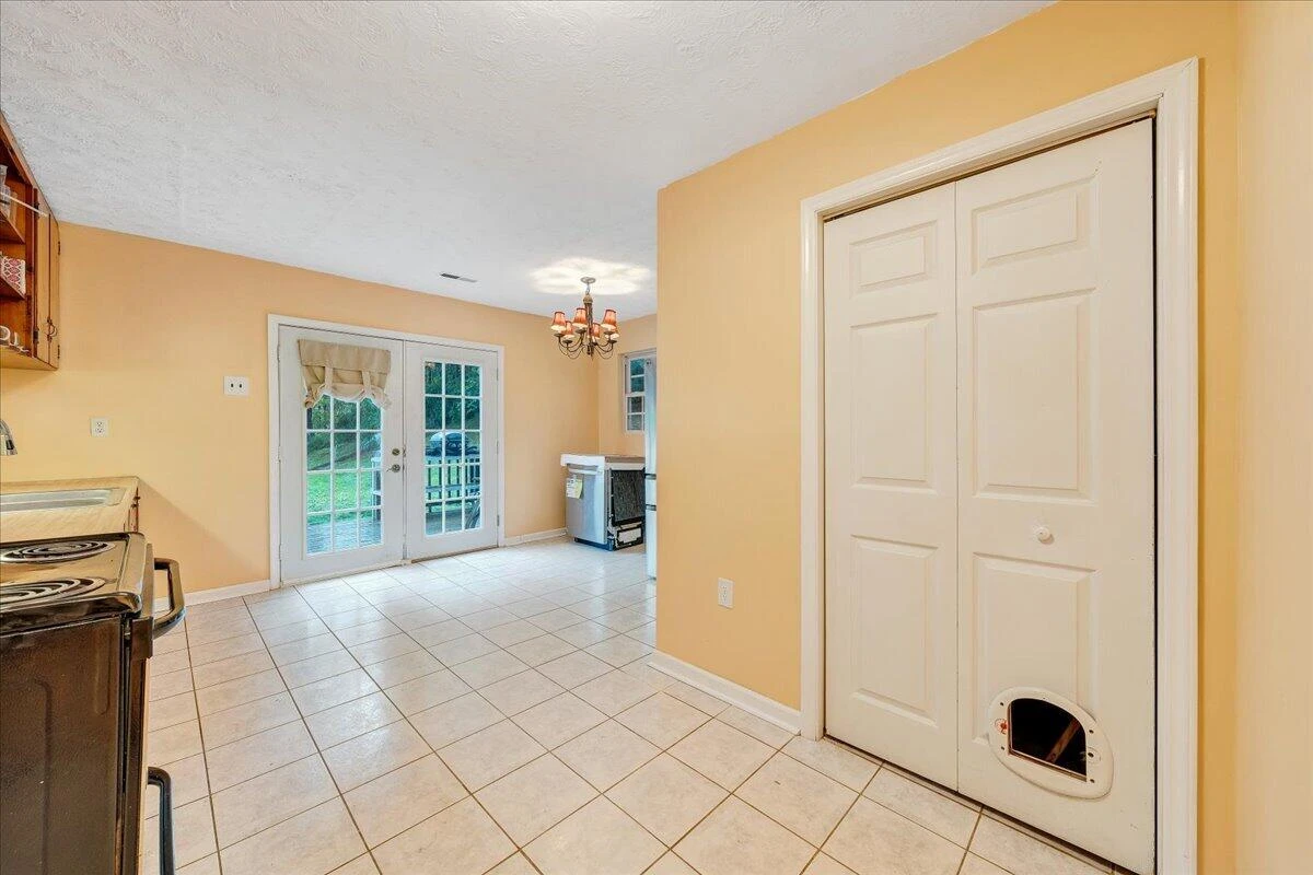 112 Shawsville Pike - Photo 20