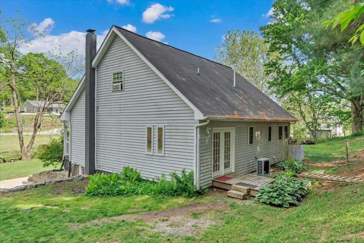 112 Shawsville Pike - Photo 40