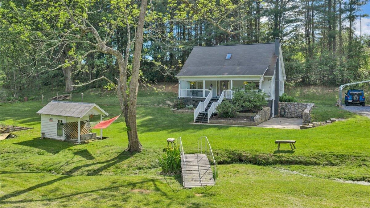 112 Shawsville Pike - Photo 54
