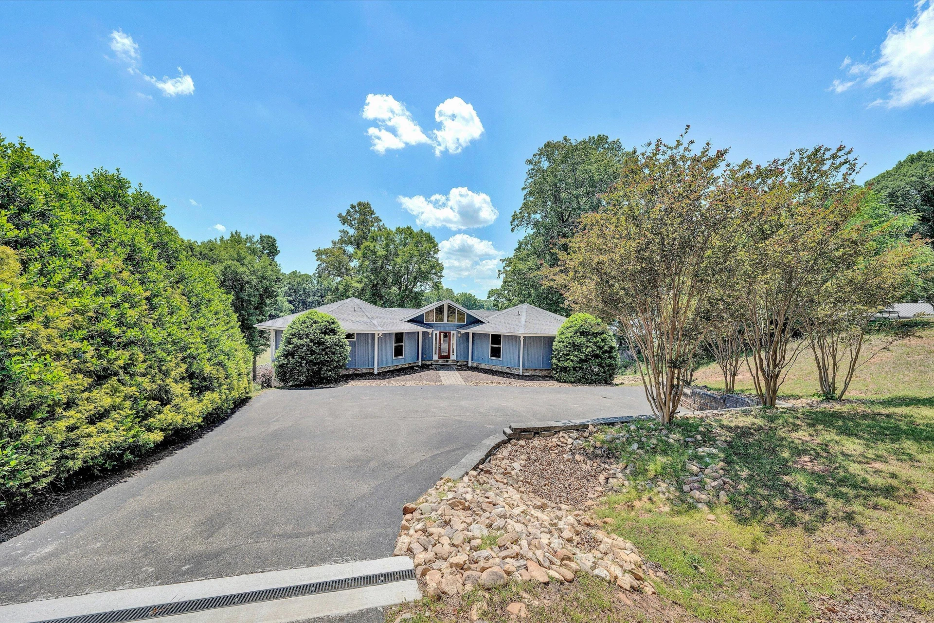 207 Winding WAY - Photo 5