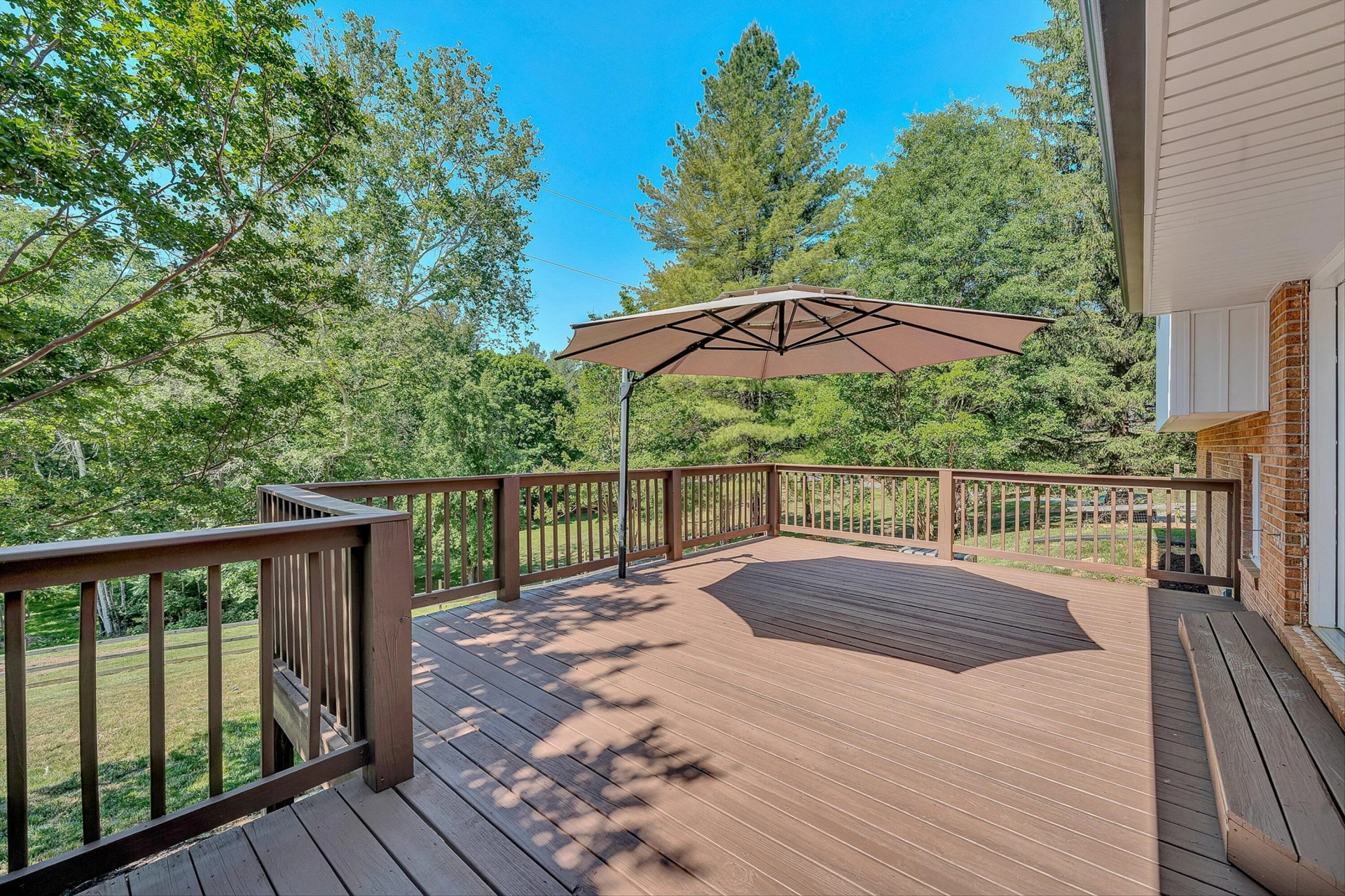 1410 Lakeridge CIR - Photo 18