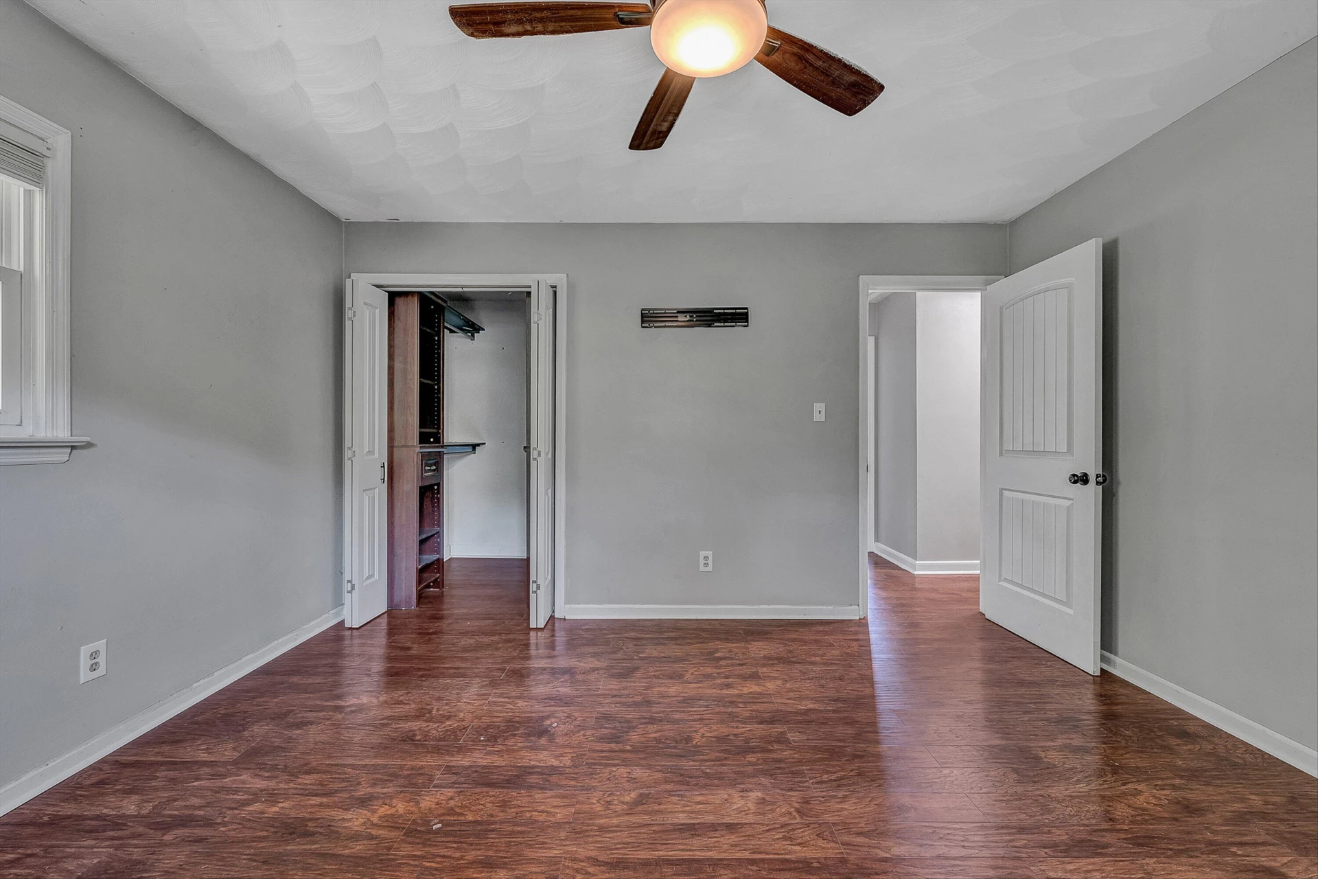 1410 Lakeridge CIR - Photo 31