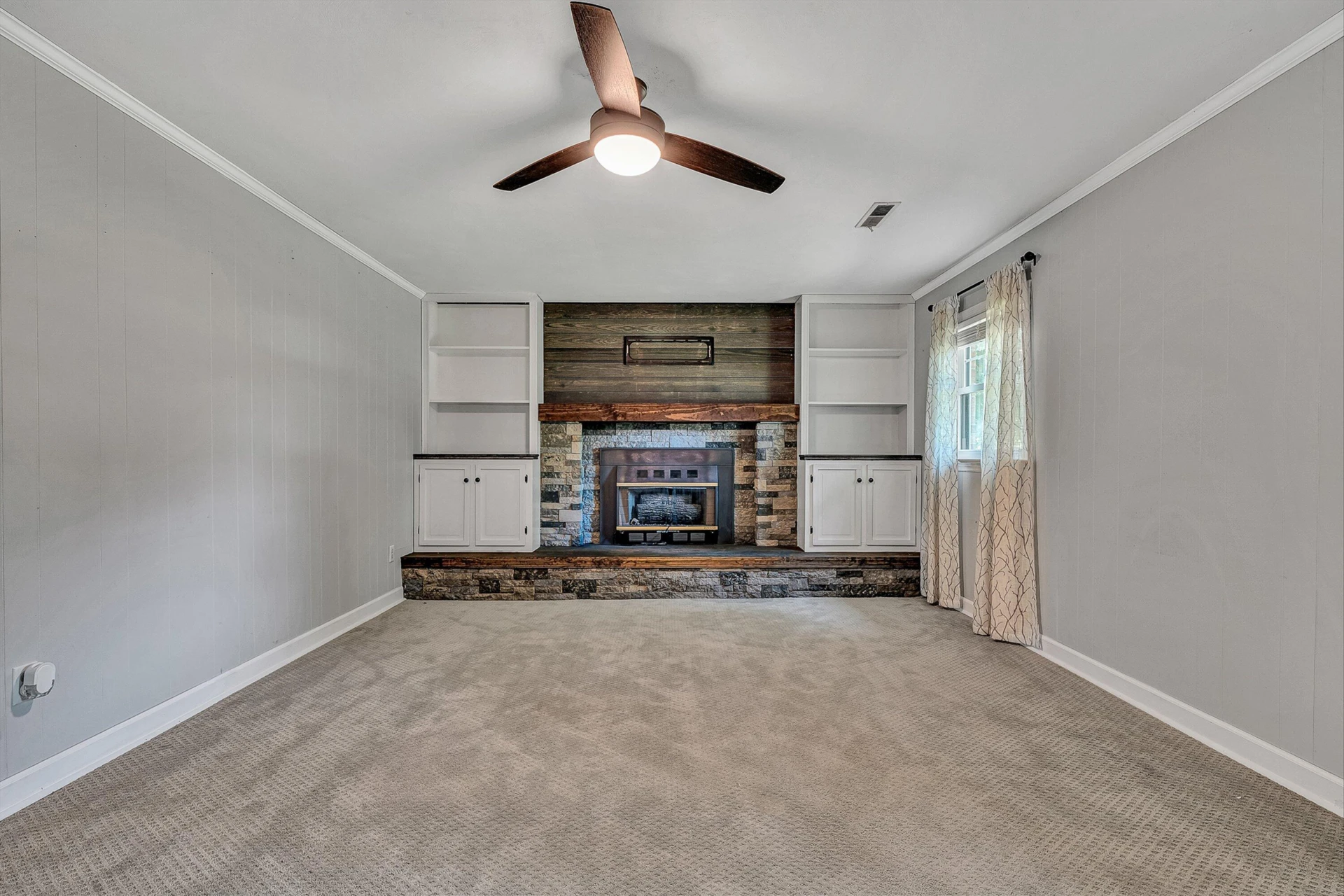 1410 Lakeridge CIR - Photo 42