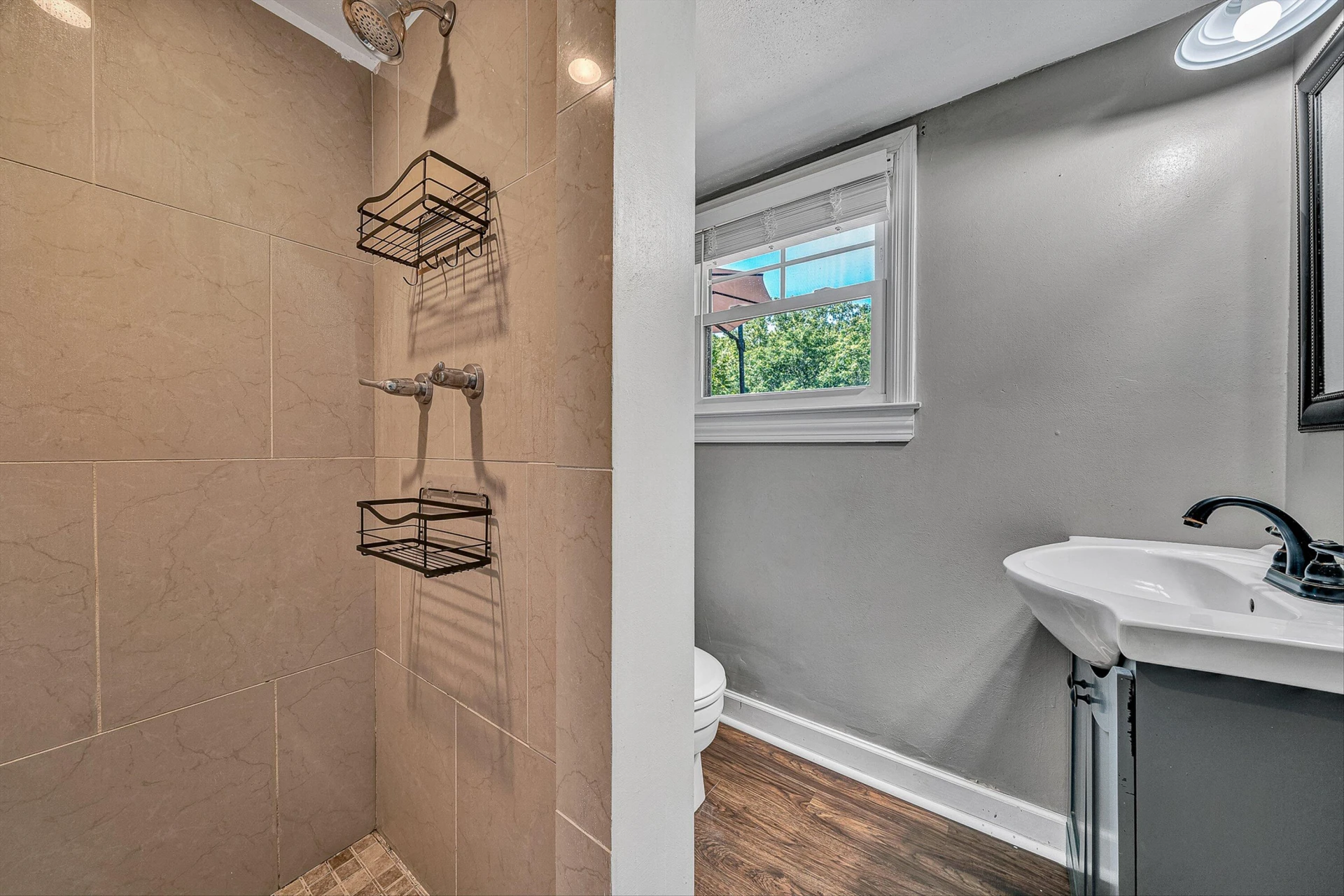 1410 Lakeridge CIR - Photo 44