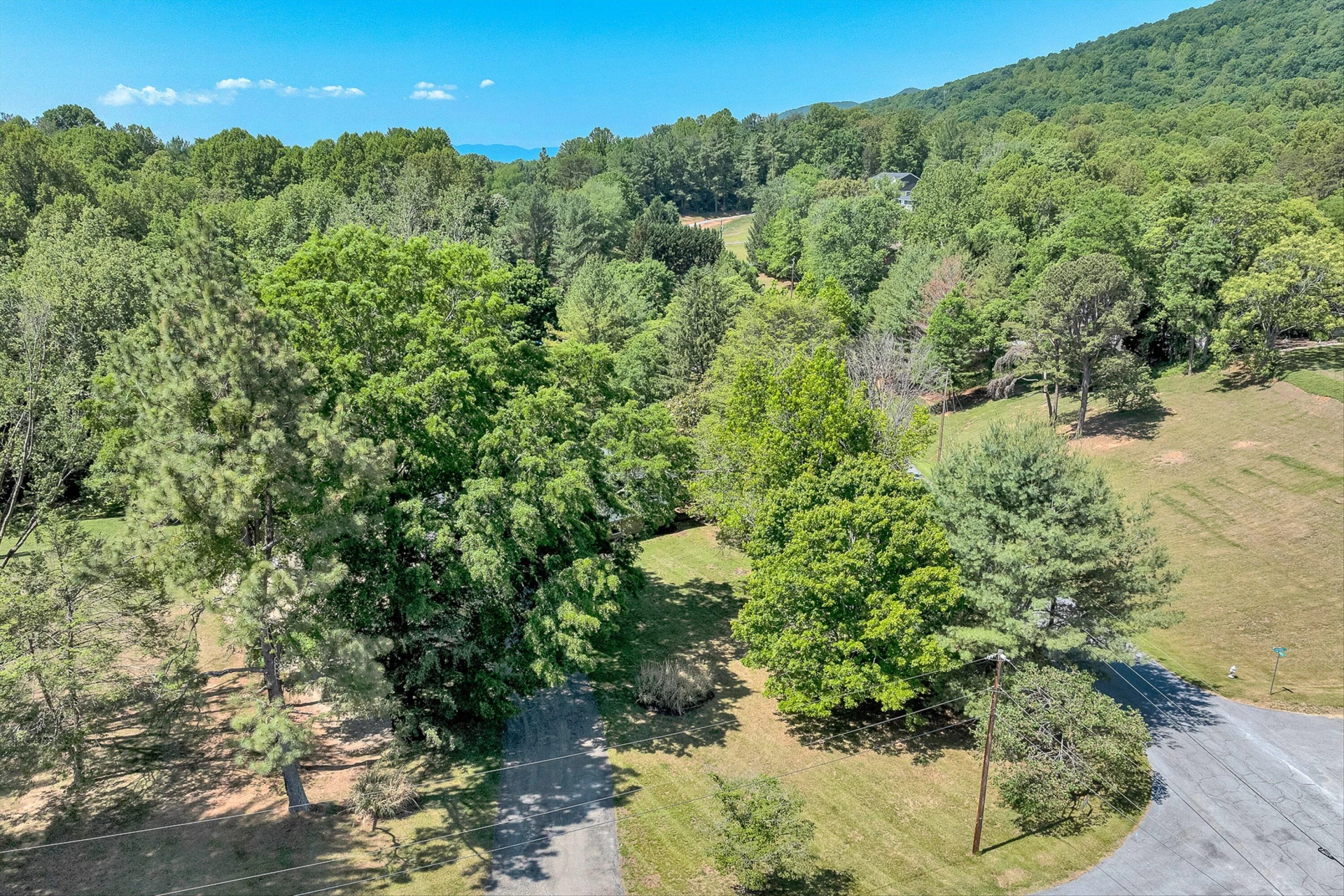 1410 Lakeridge CIR - Photo 64