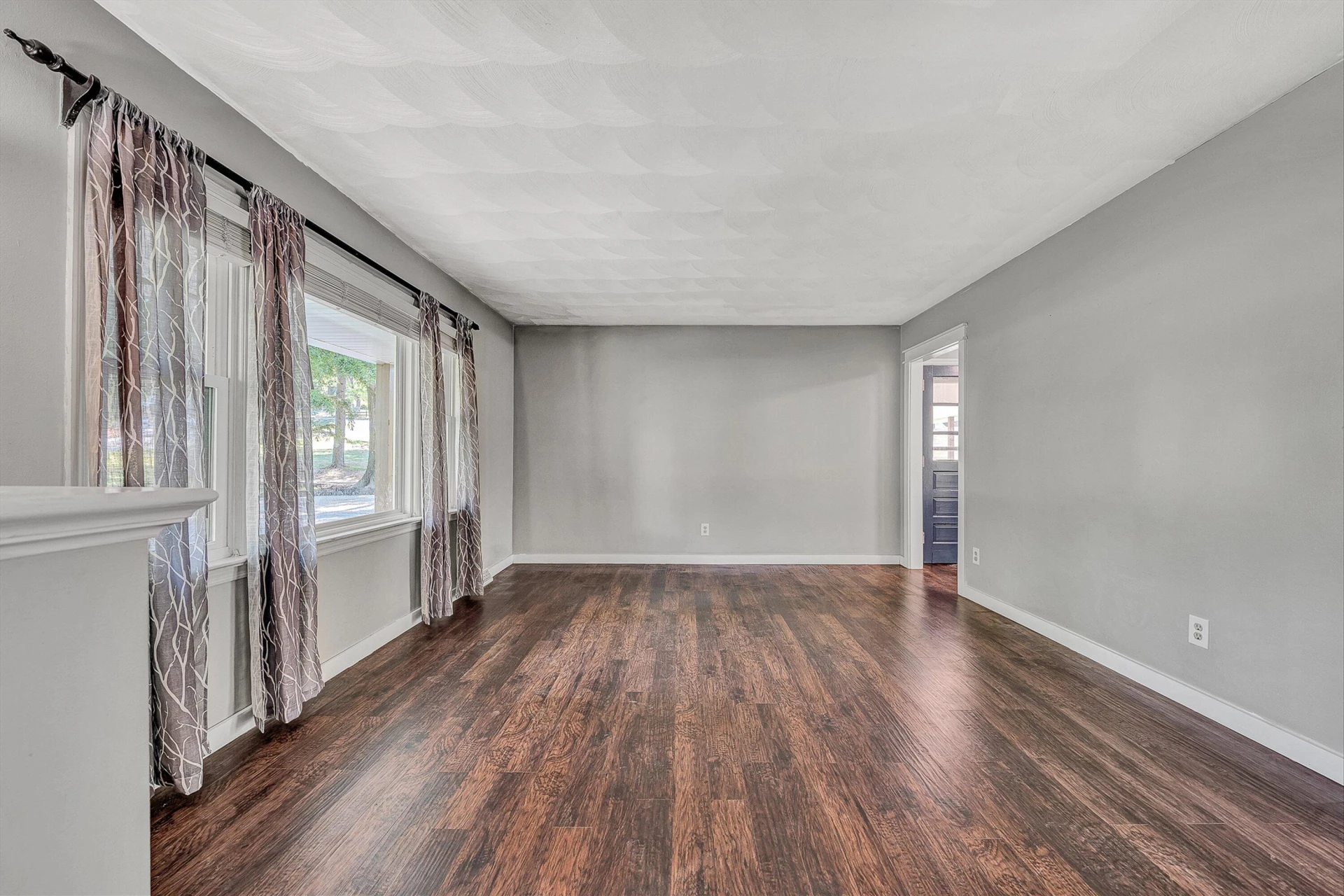 1410 Lakeridge CIR - Photo 11