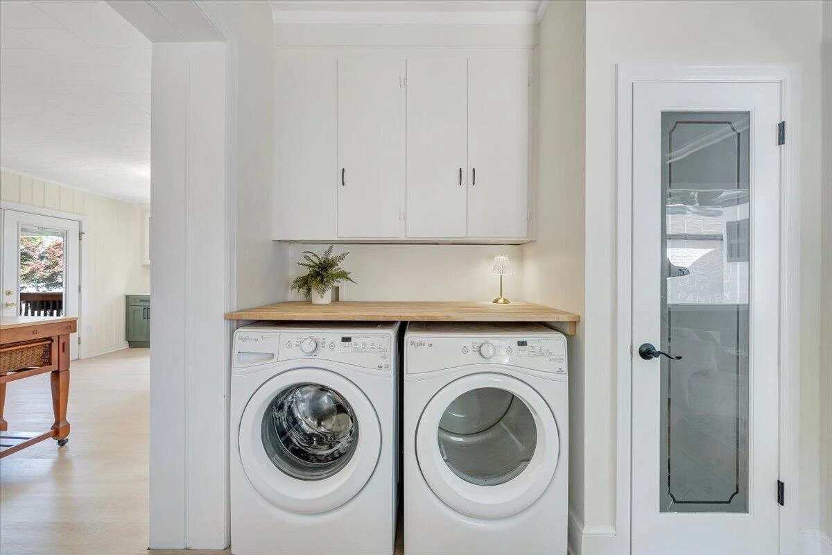 3116 Spring RD SW - Photo 22