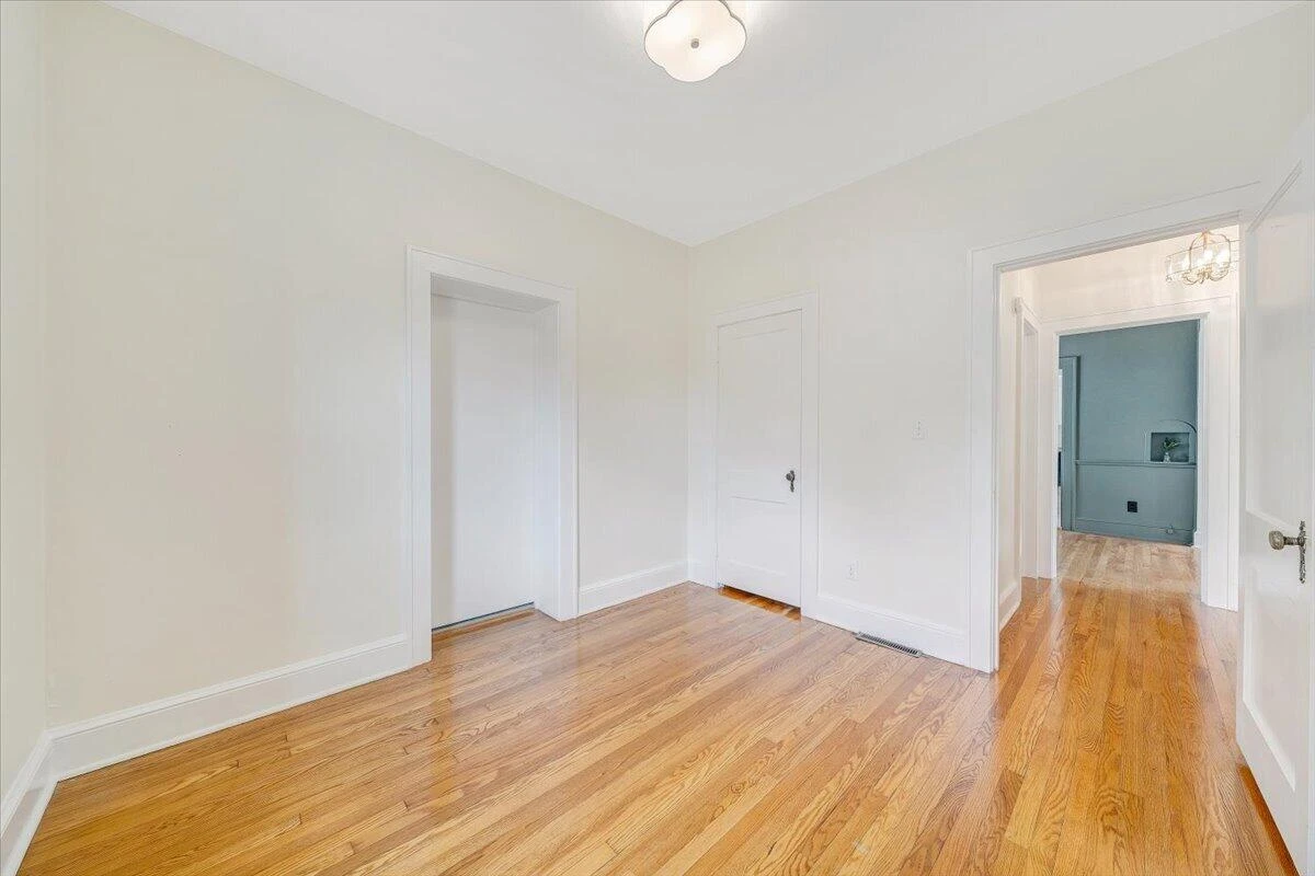 3116 Spring RD SW - Photo 23
