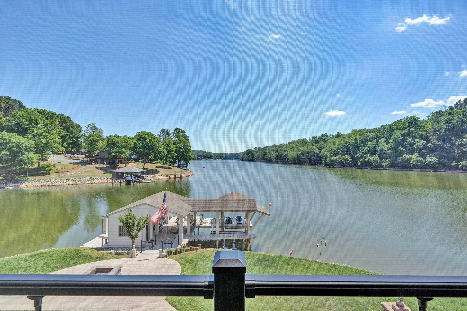 2245 Thomason LN - Photo 32