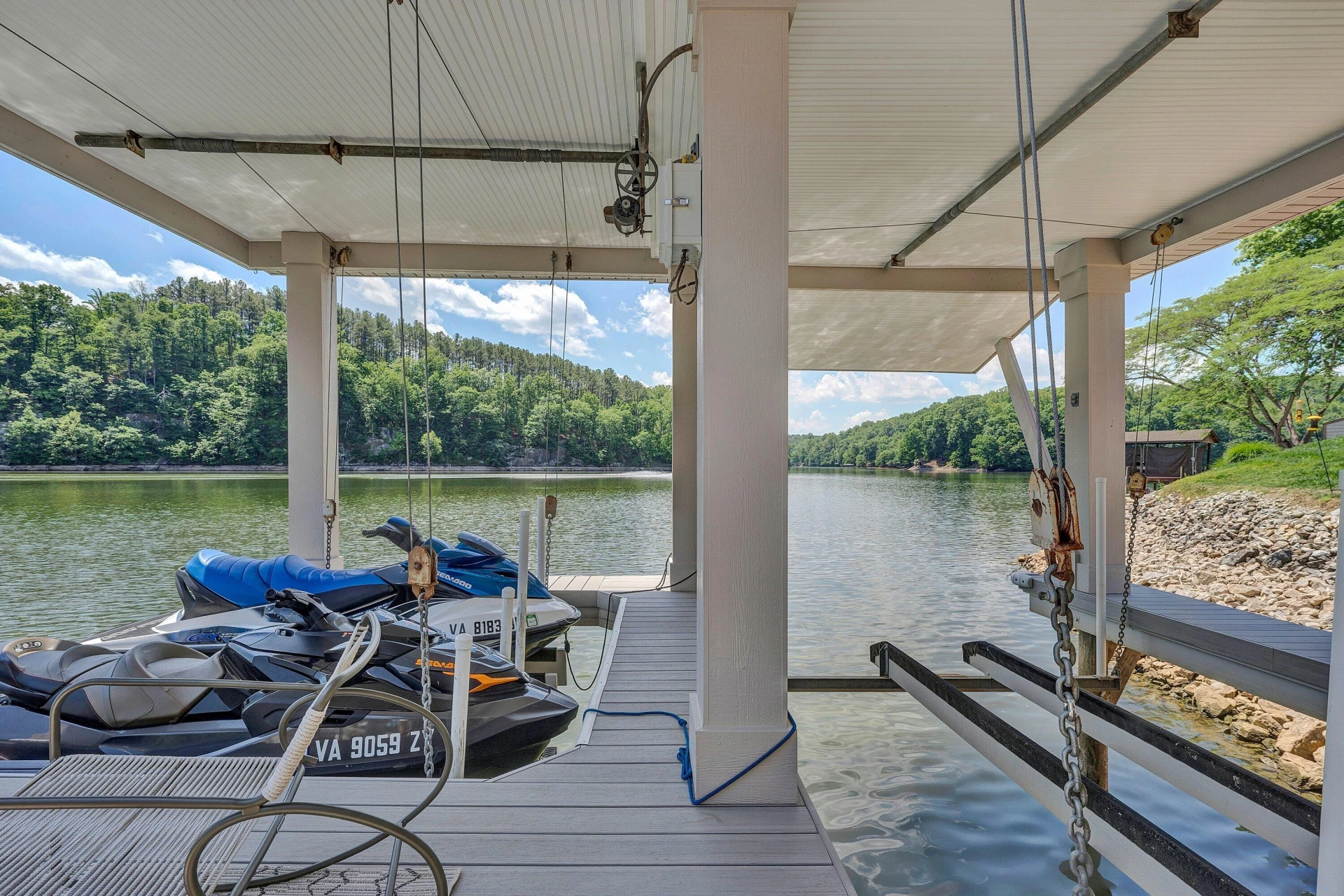 2245 Thomason LN - Photo 57