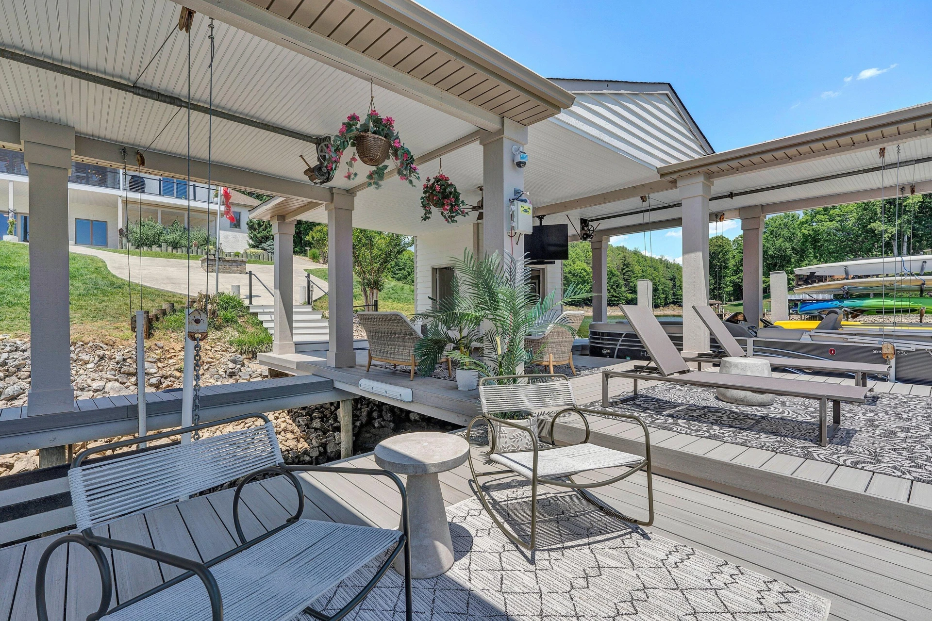 2245 Thomason LN - Photo 58