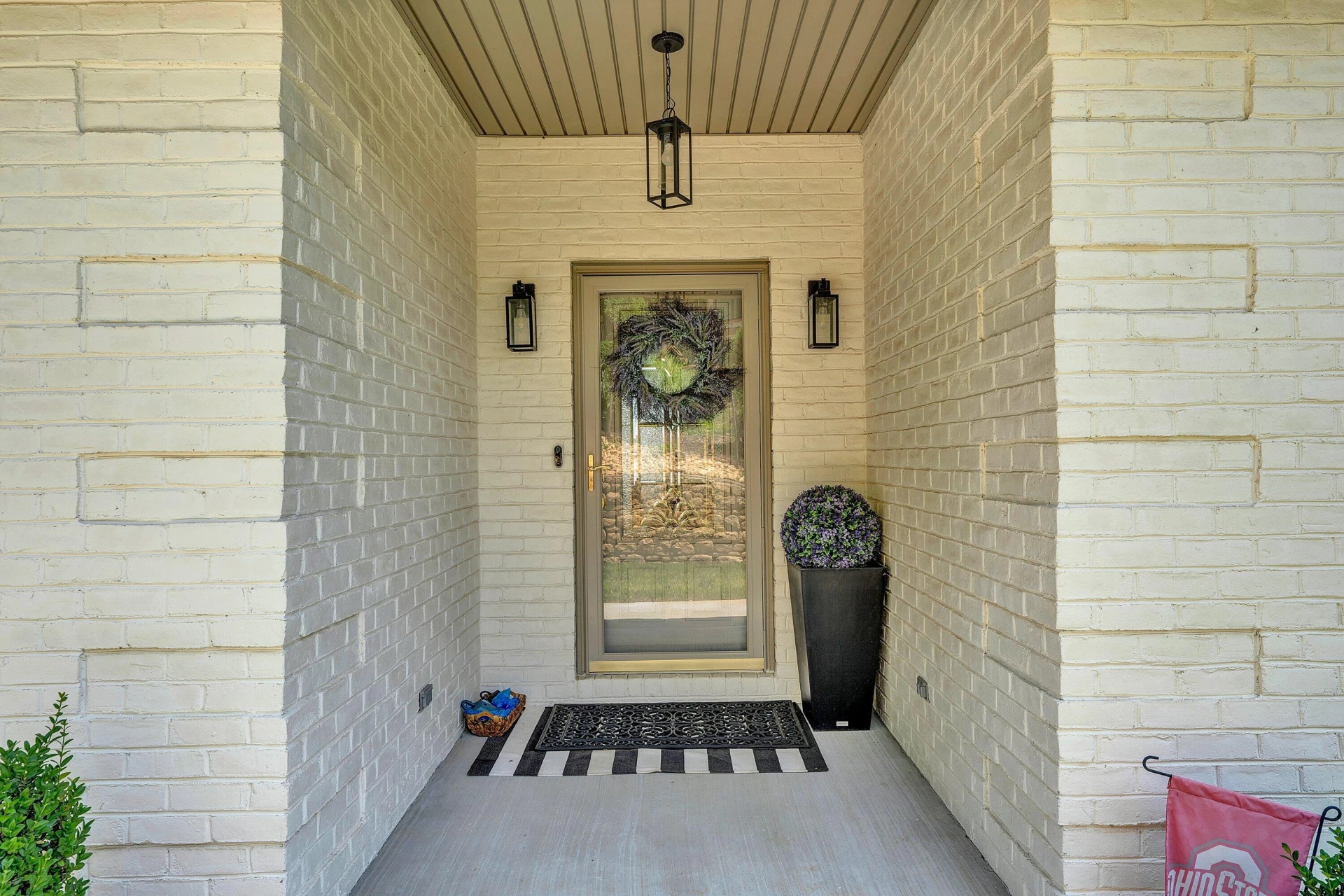 2245 Thomason LN - Photo 7