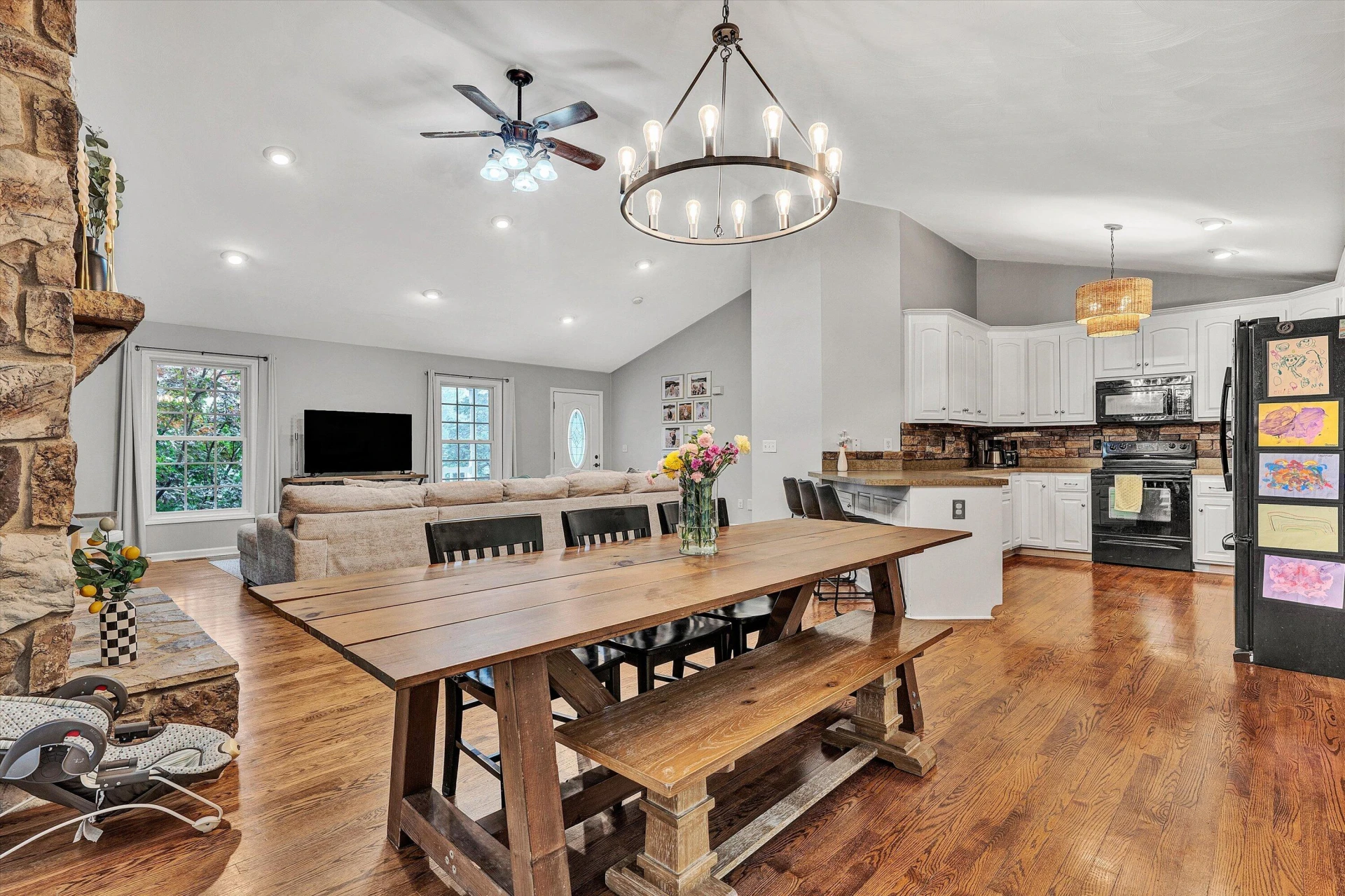 677 Deerfield RD - Photo 13