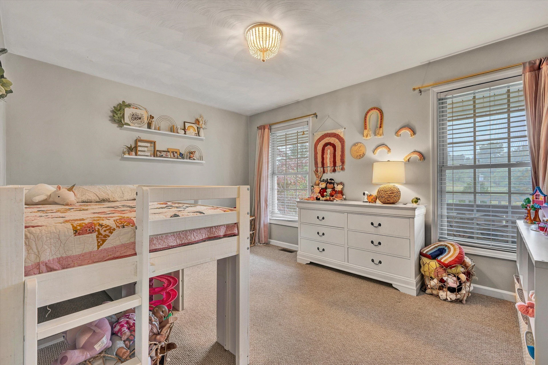677 Deerfield RD - Photo 19