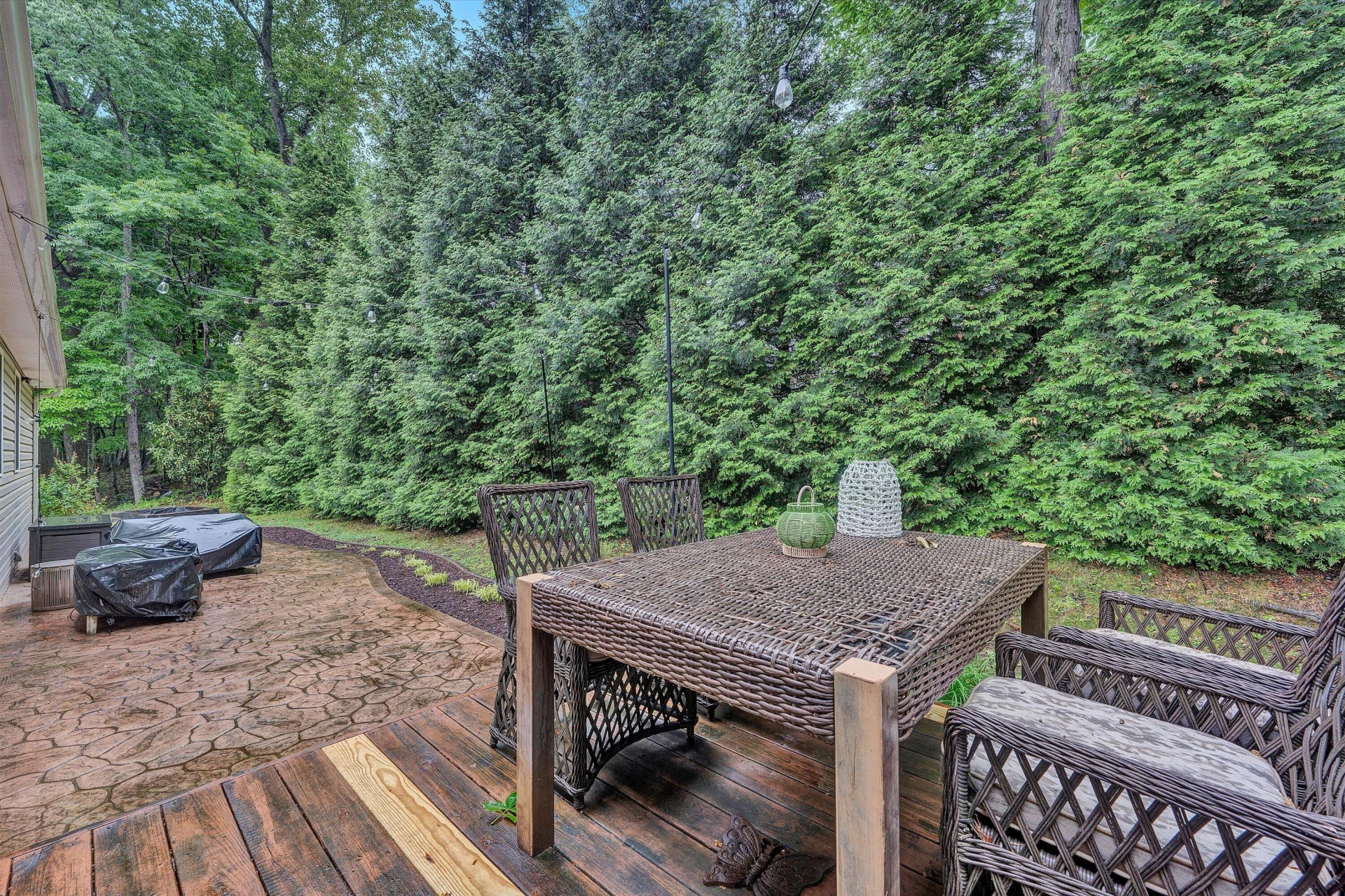 677 Deerfield RD - Photo 36