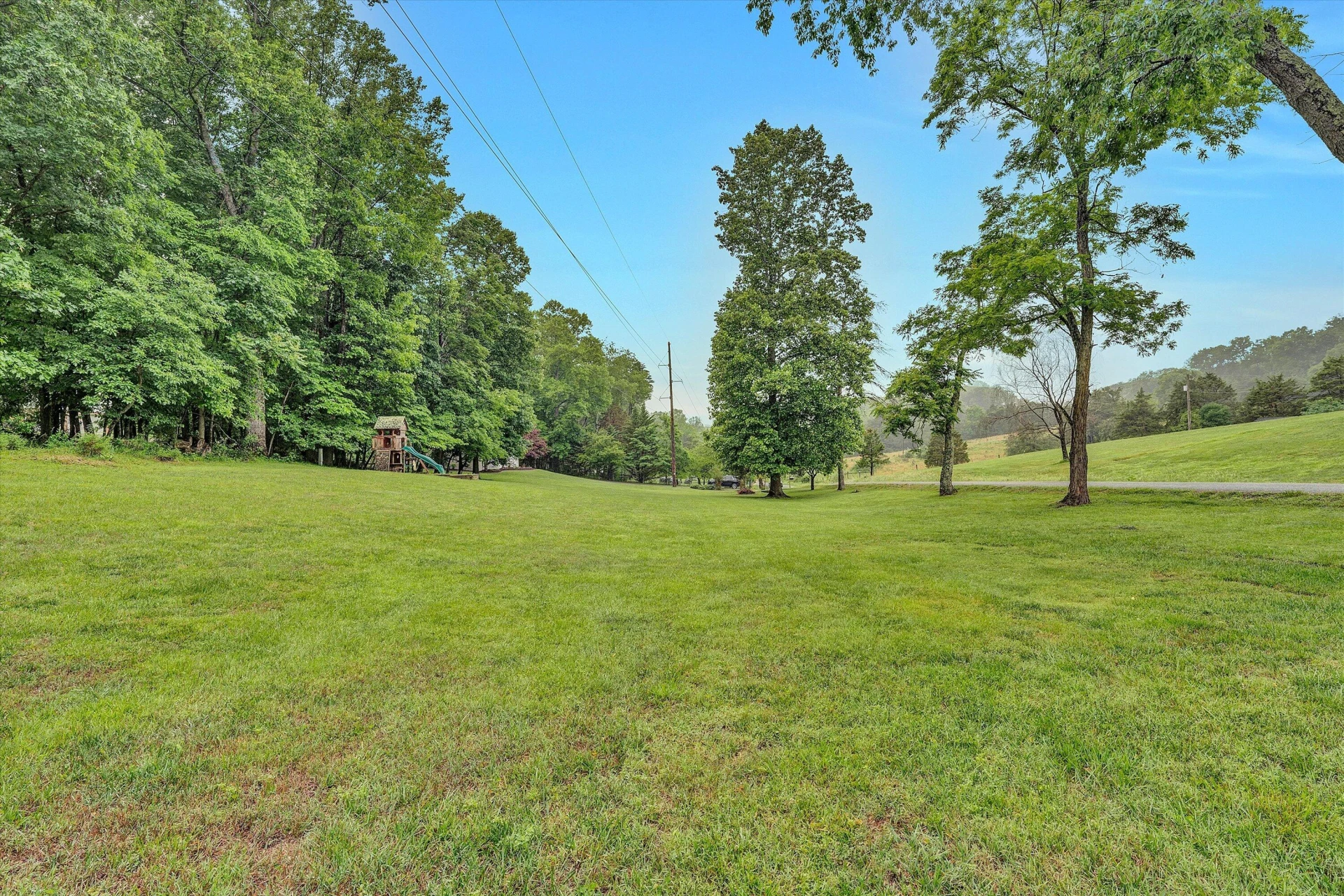 677 Deerfield RD - Photo 43