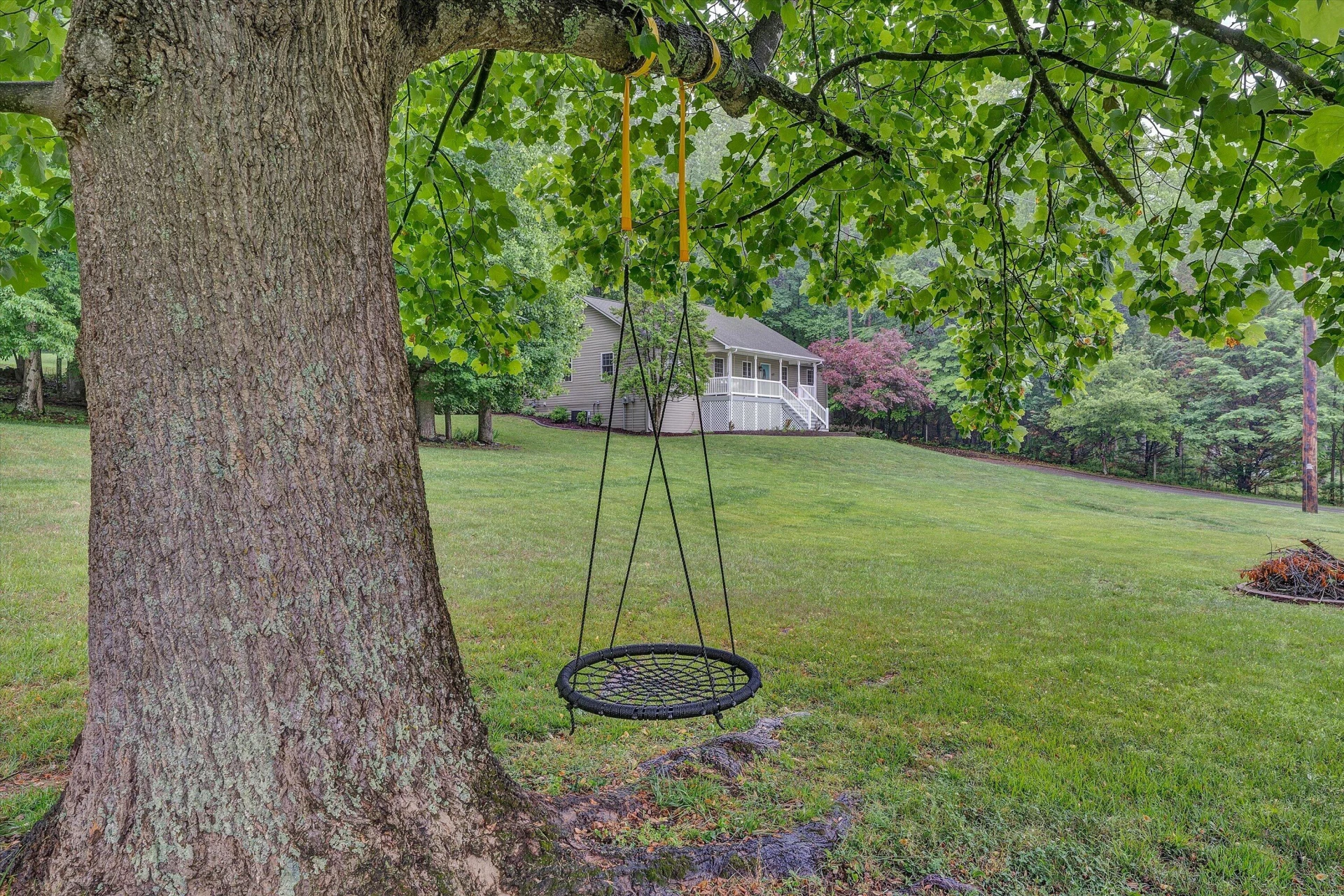 677 Deerfield RD - Photo 44