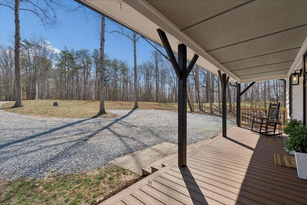 1009 Guardian CIR - Photo 10
