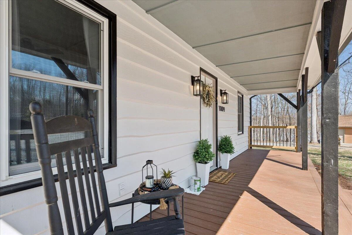 1009 Guardian CIR - Photo 11