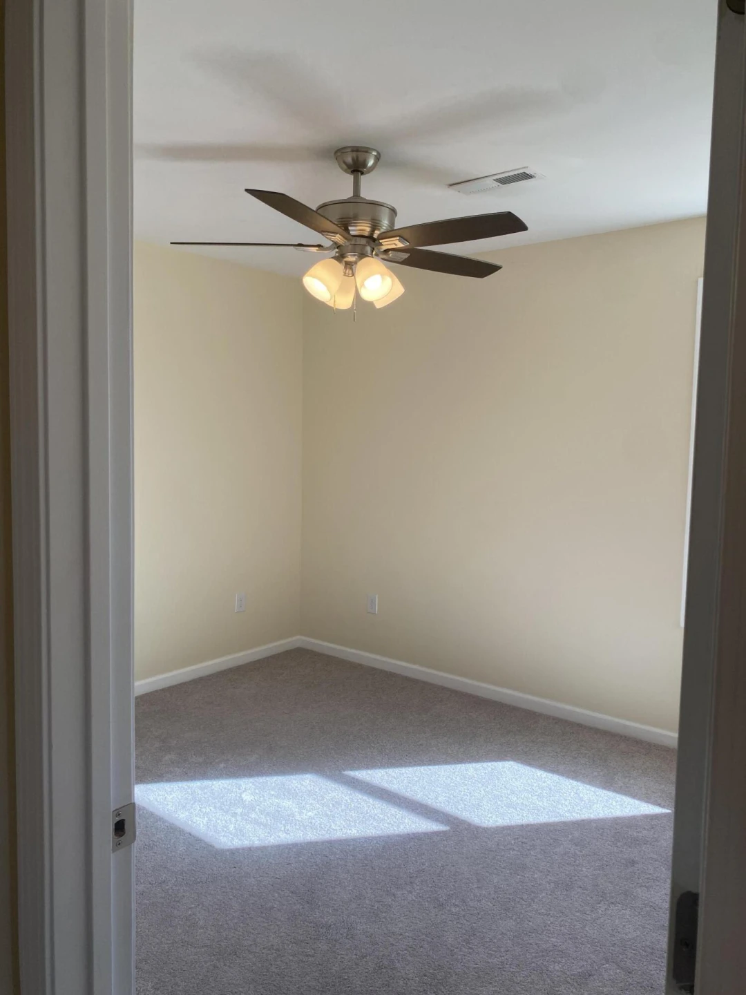 157 Diamond AVE - Photo 30