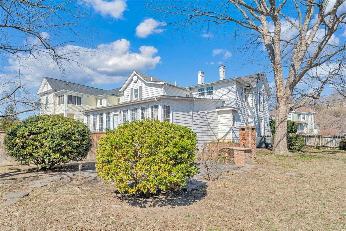 324 Pennsylvania AVE - Photo 75
