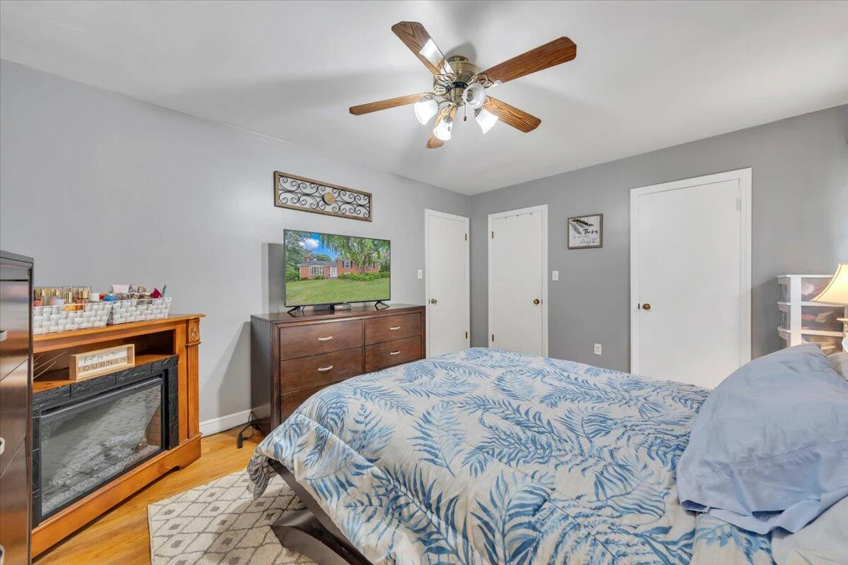4508 Rosecrest RD - Photo 14