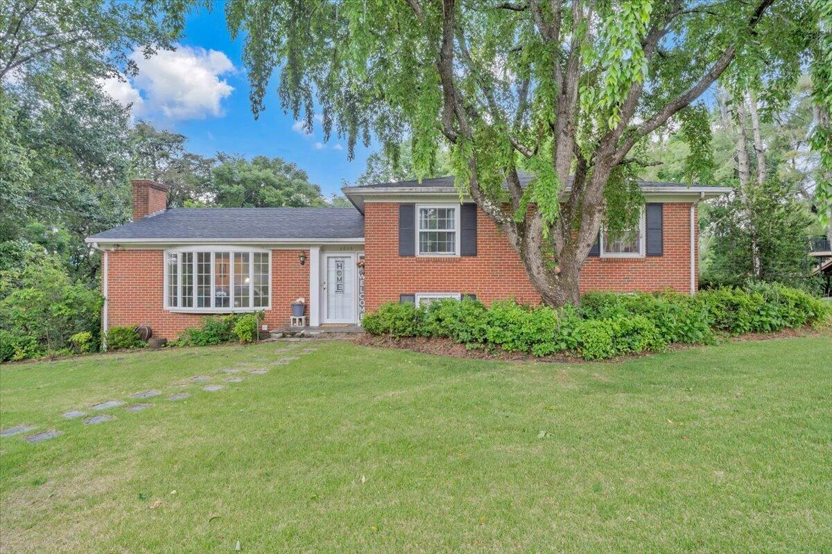 4508 Rosecrest RD - Photo 2