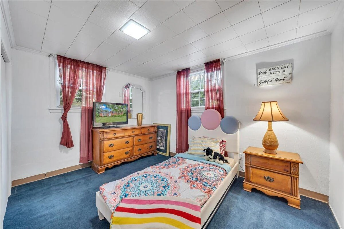 4508 Rosecrest RD - Photo 25