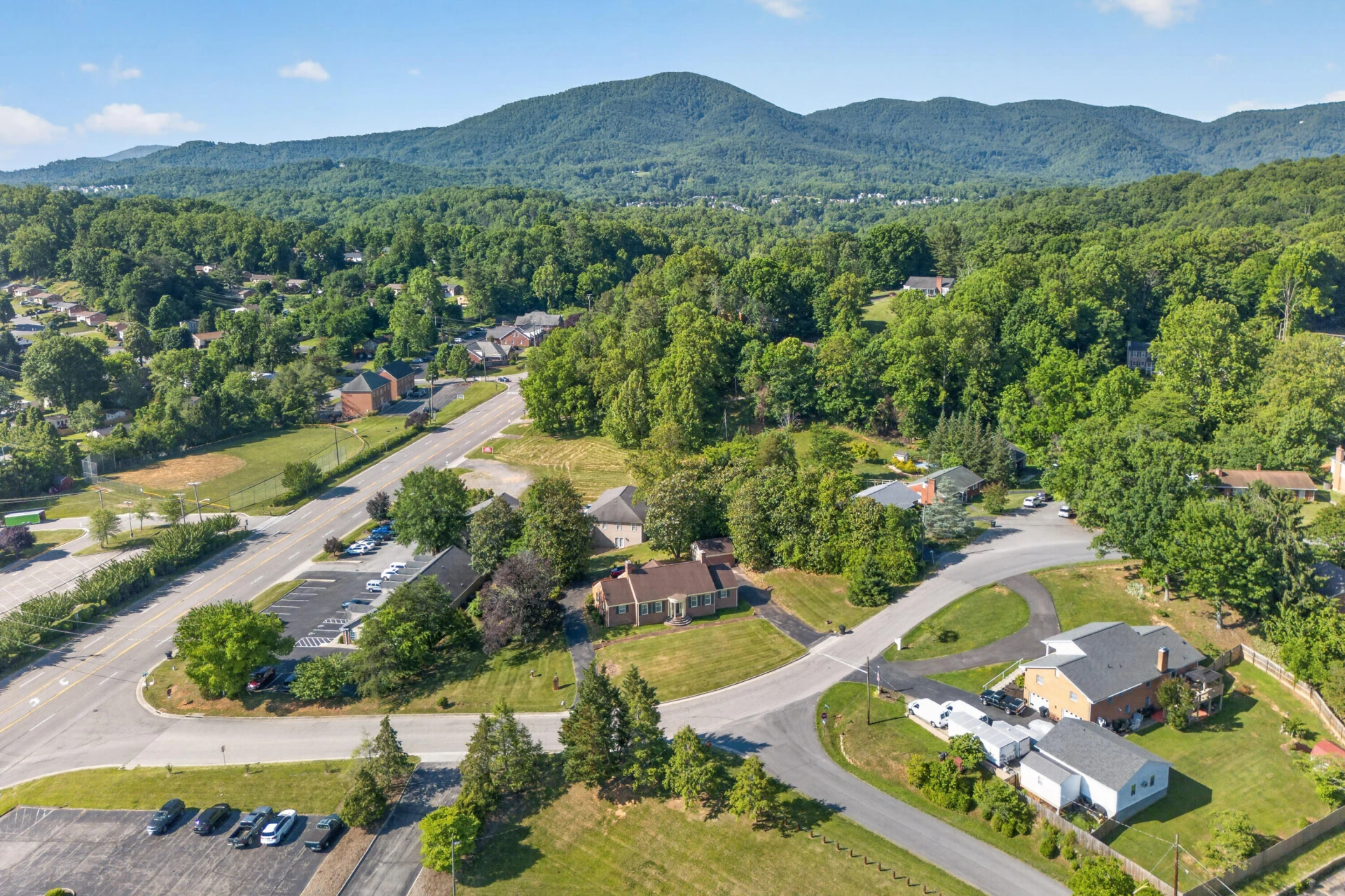 4322 Rosecrest RD - Photo 31