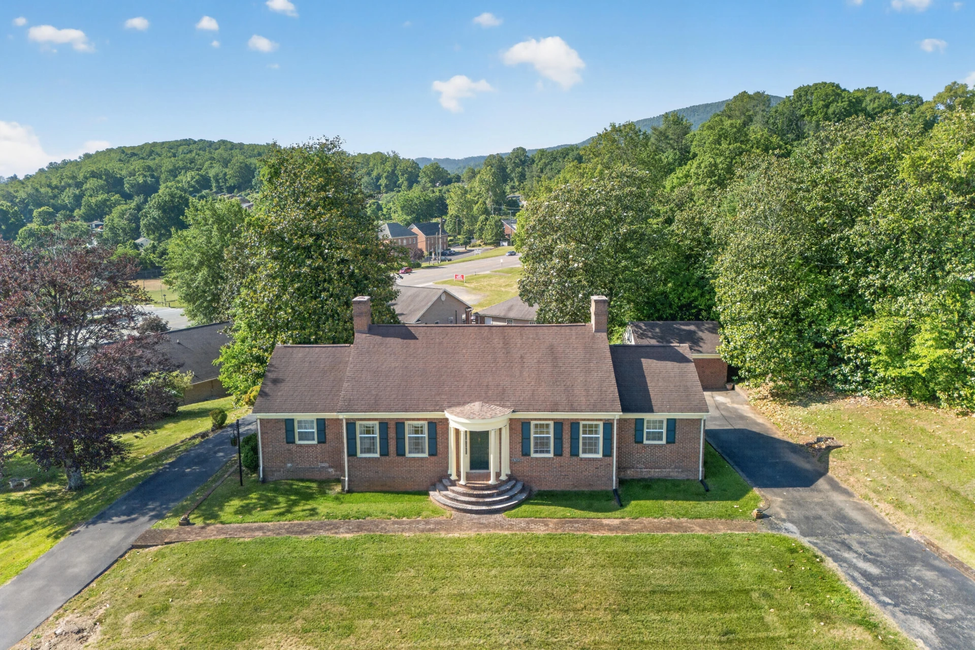 4322 Rosecrest RD - Photo 8