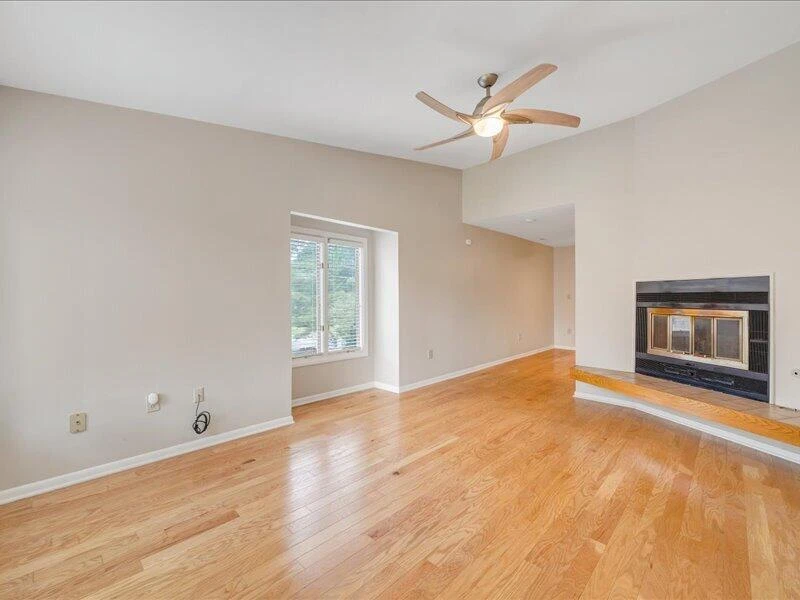 107 Windward DR SW #107 - Photo 6