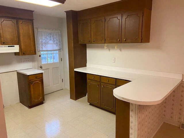 303 Knollwood DR - Photo 13