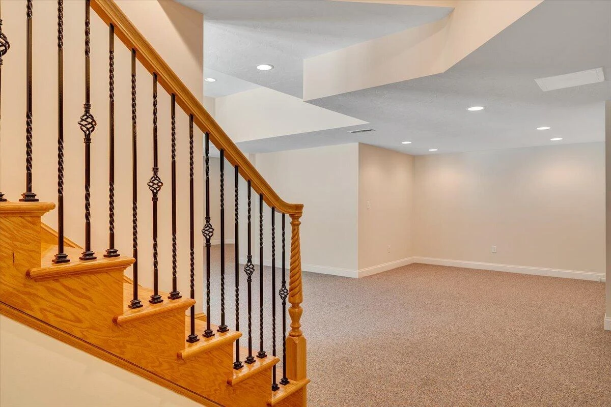 7275 Starlight LN - Photo 64