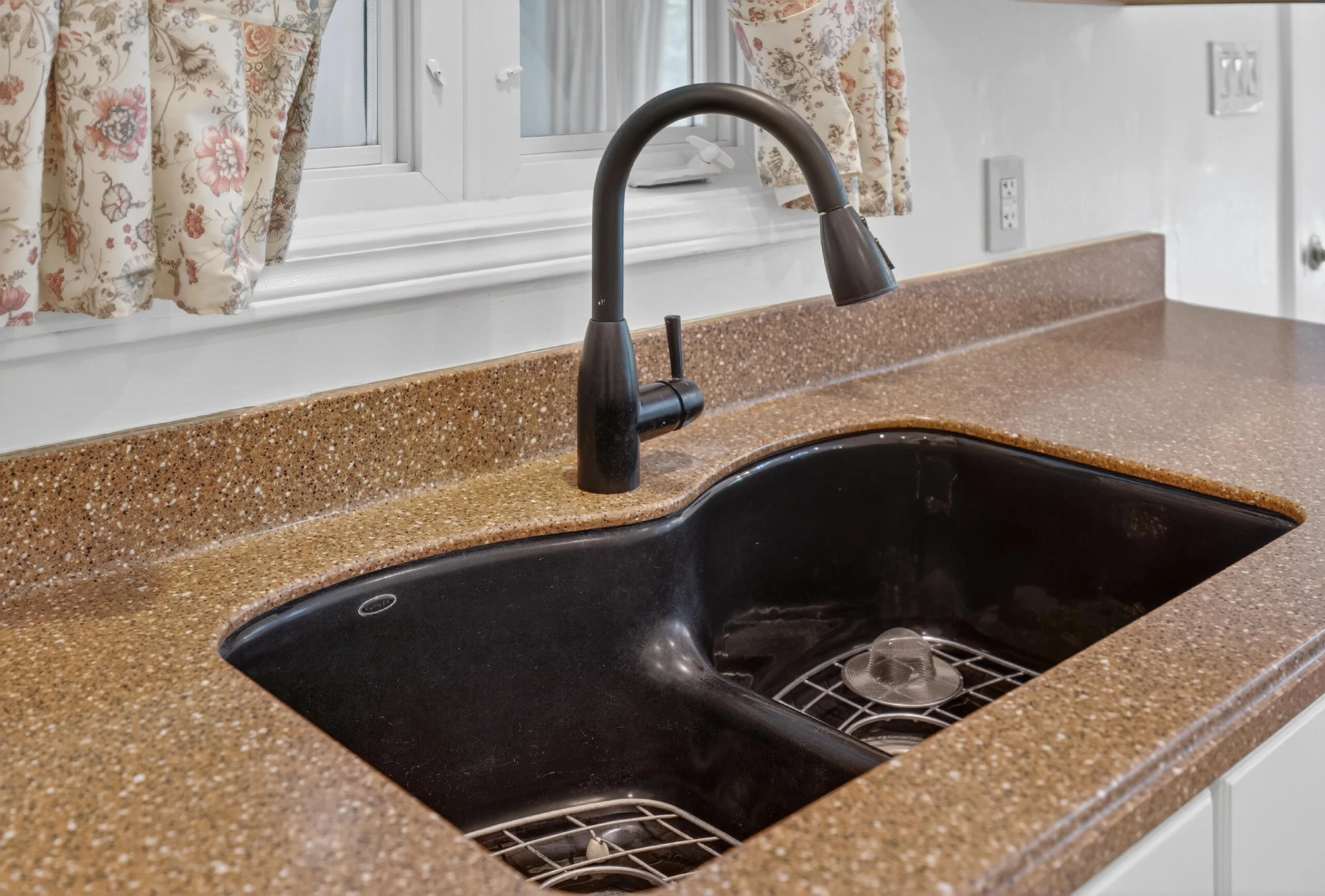 107 Creeden DR - Photo 12