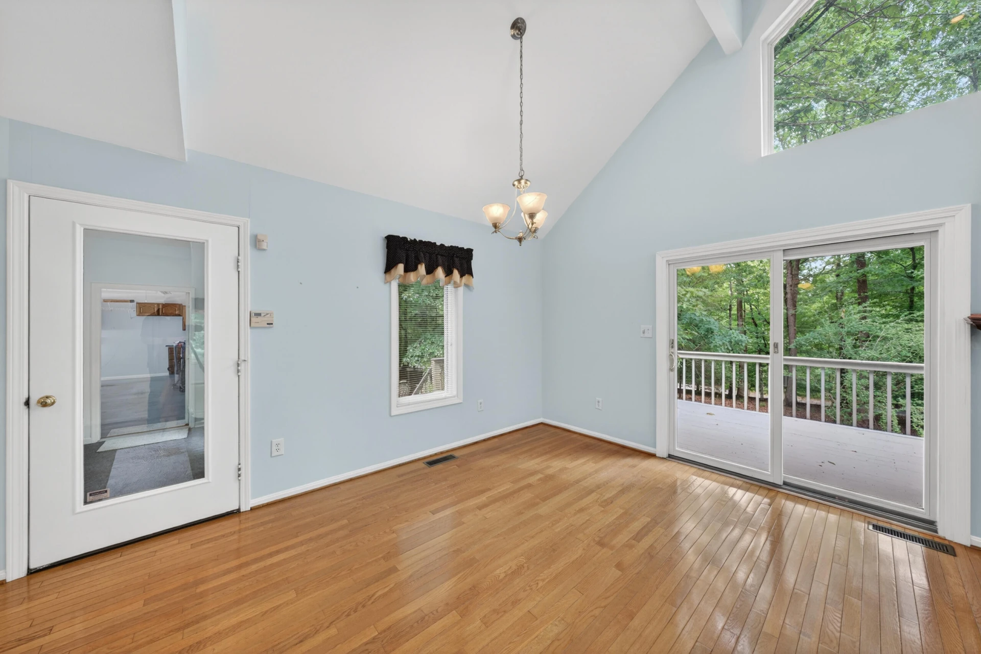 107 Creeden DR - Photo 13