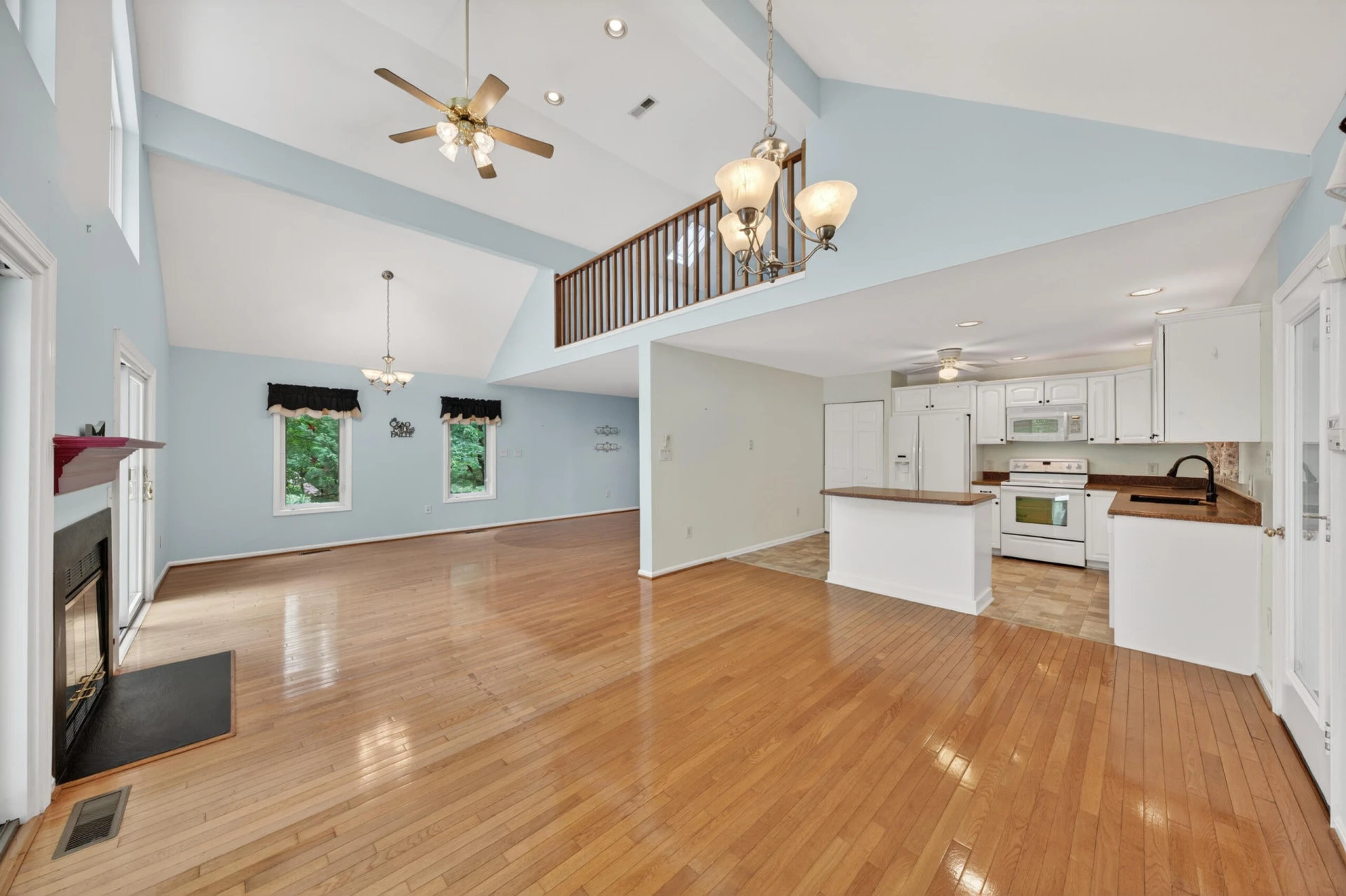 107 Creeden DR - Photo 14