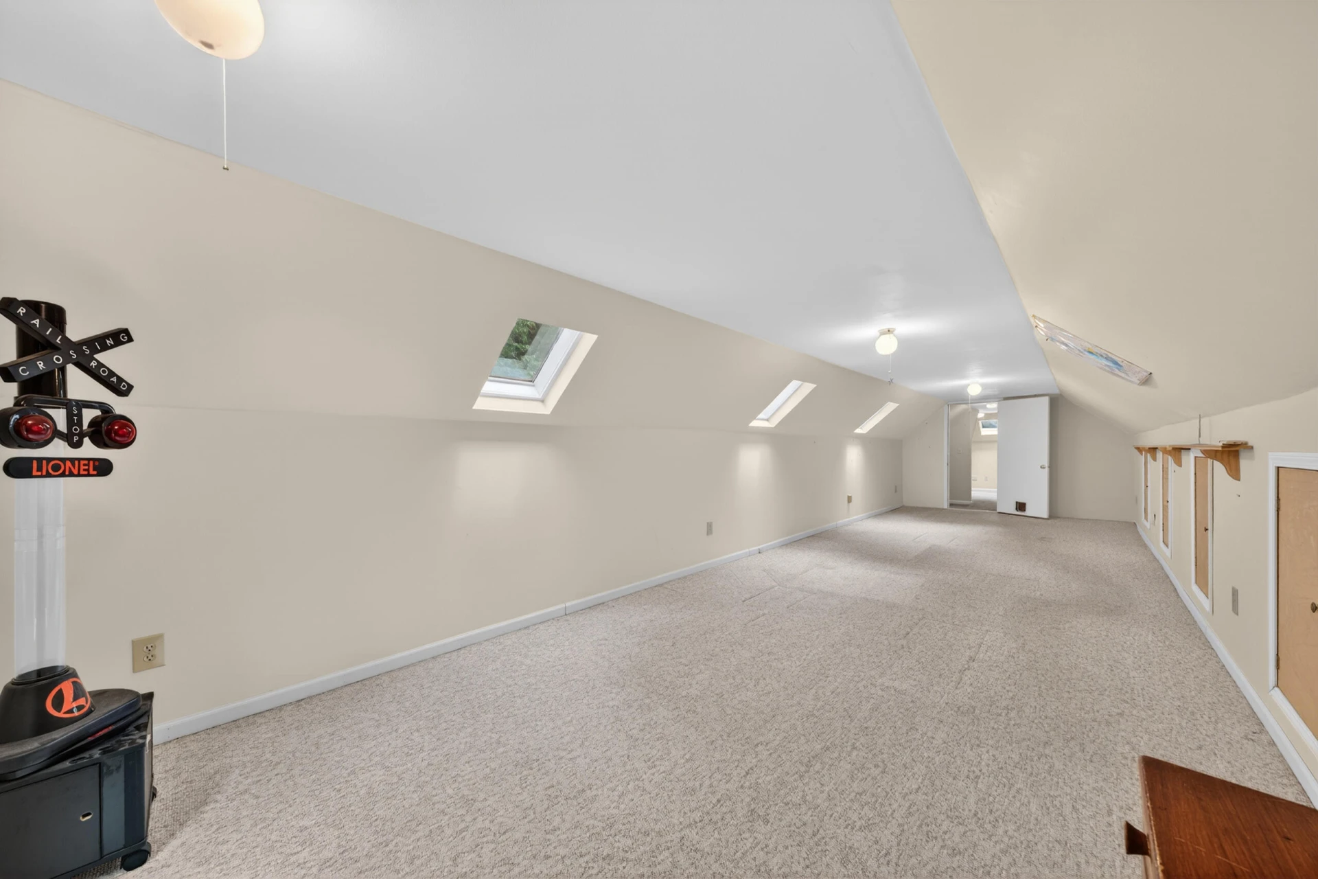 107 Creeden DR - Photo 37