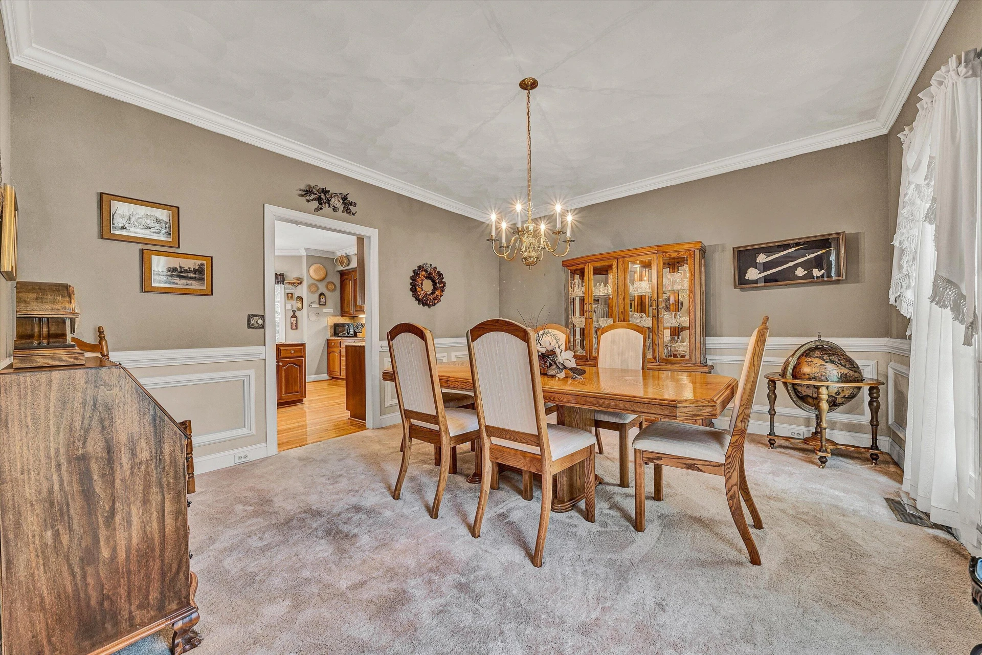 8281 Cardington DR - Photo 13