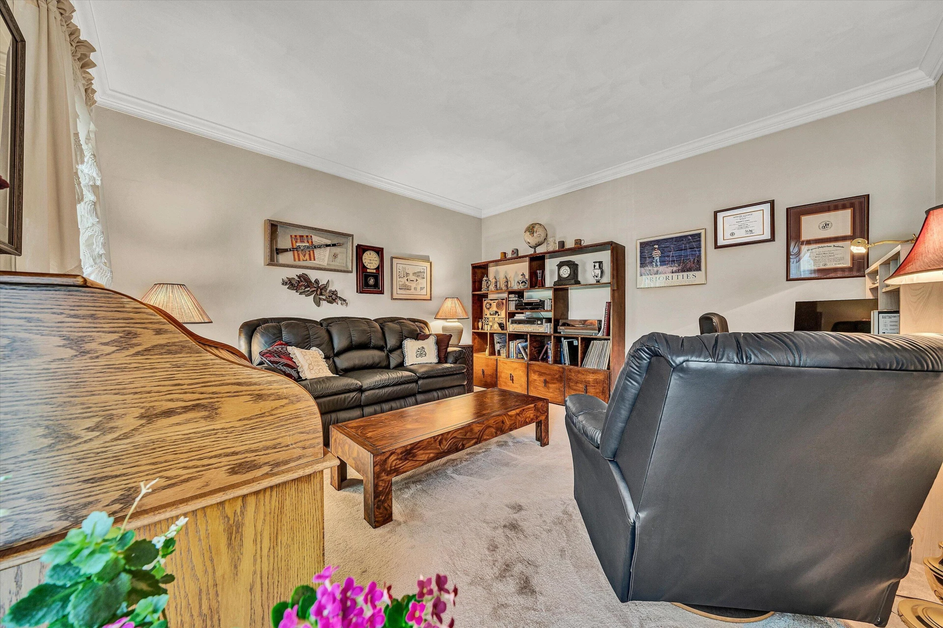 8281 Cardington DR - Photo 16