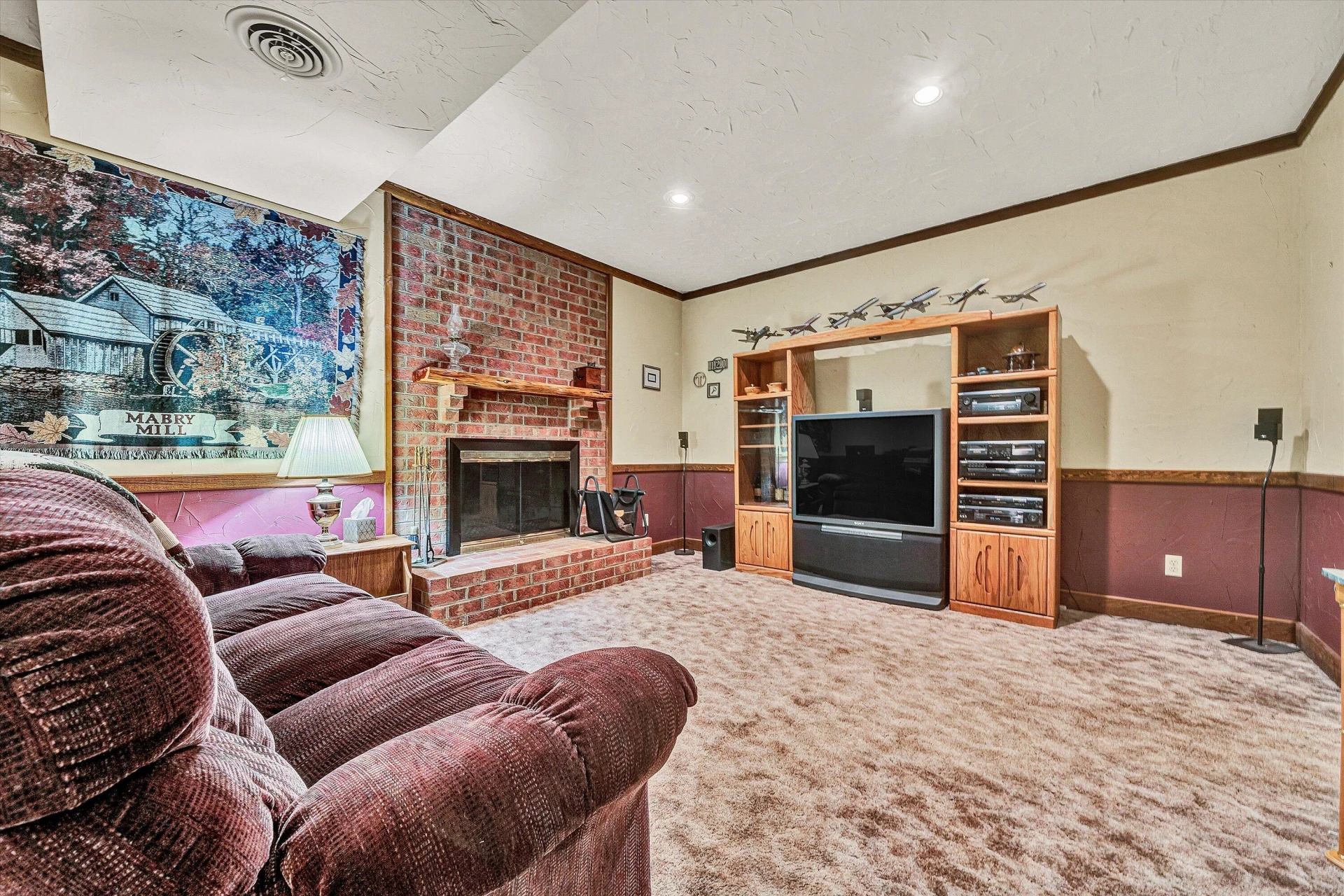 8281 Cardington DR - Photo 40