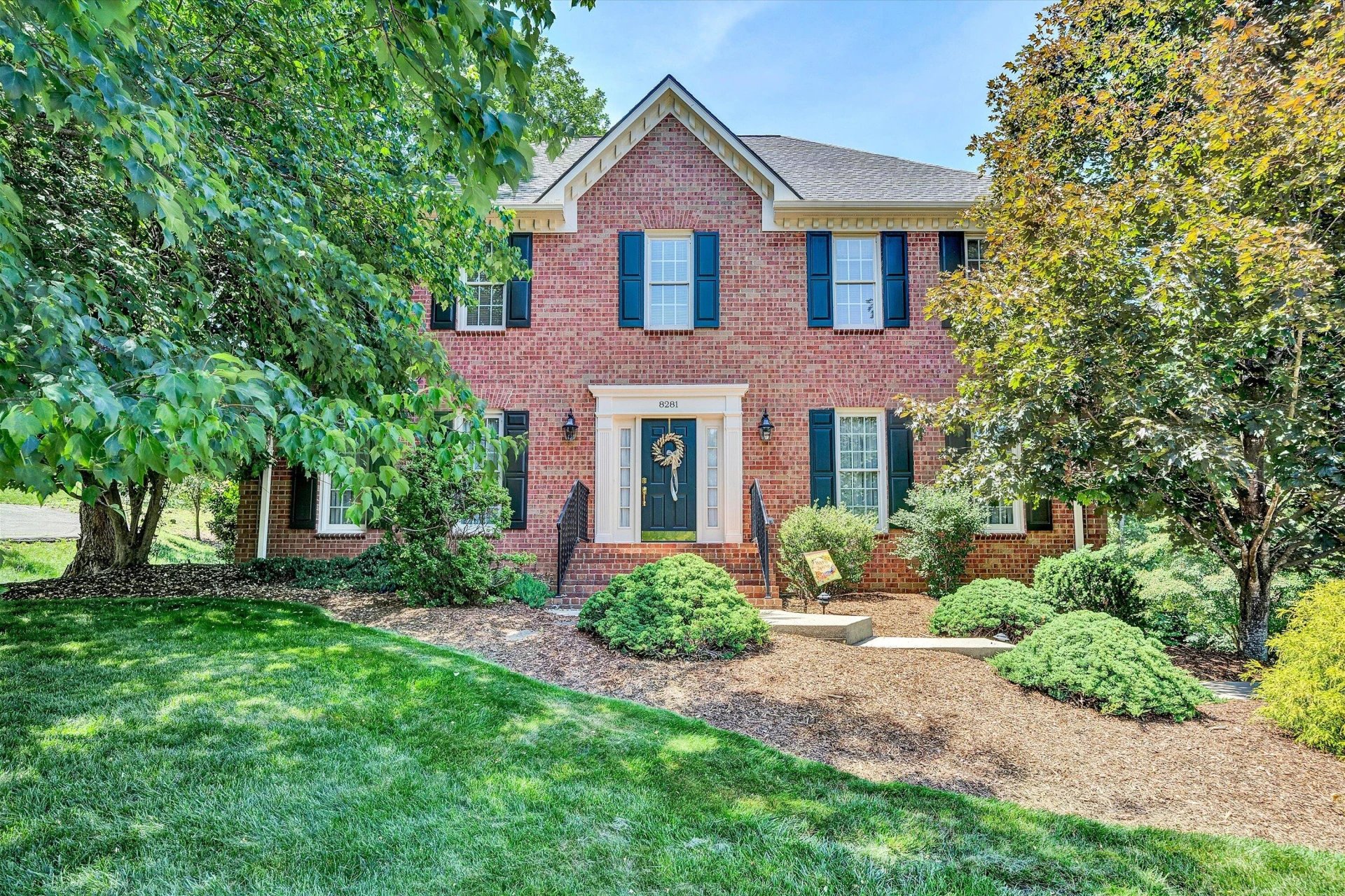 8281 Cardington DR - Photo 51