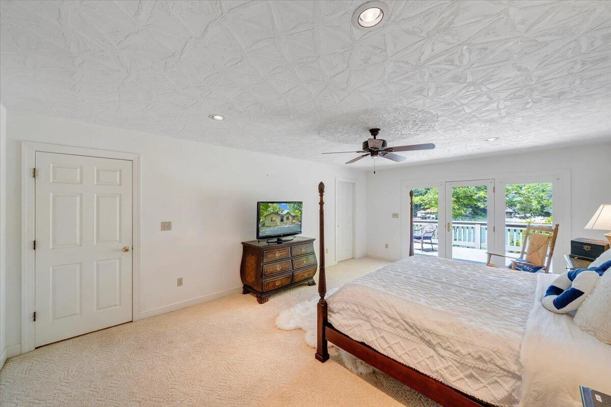 194 Kings WAY - Photo 23