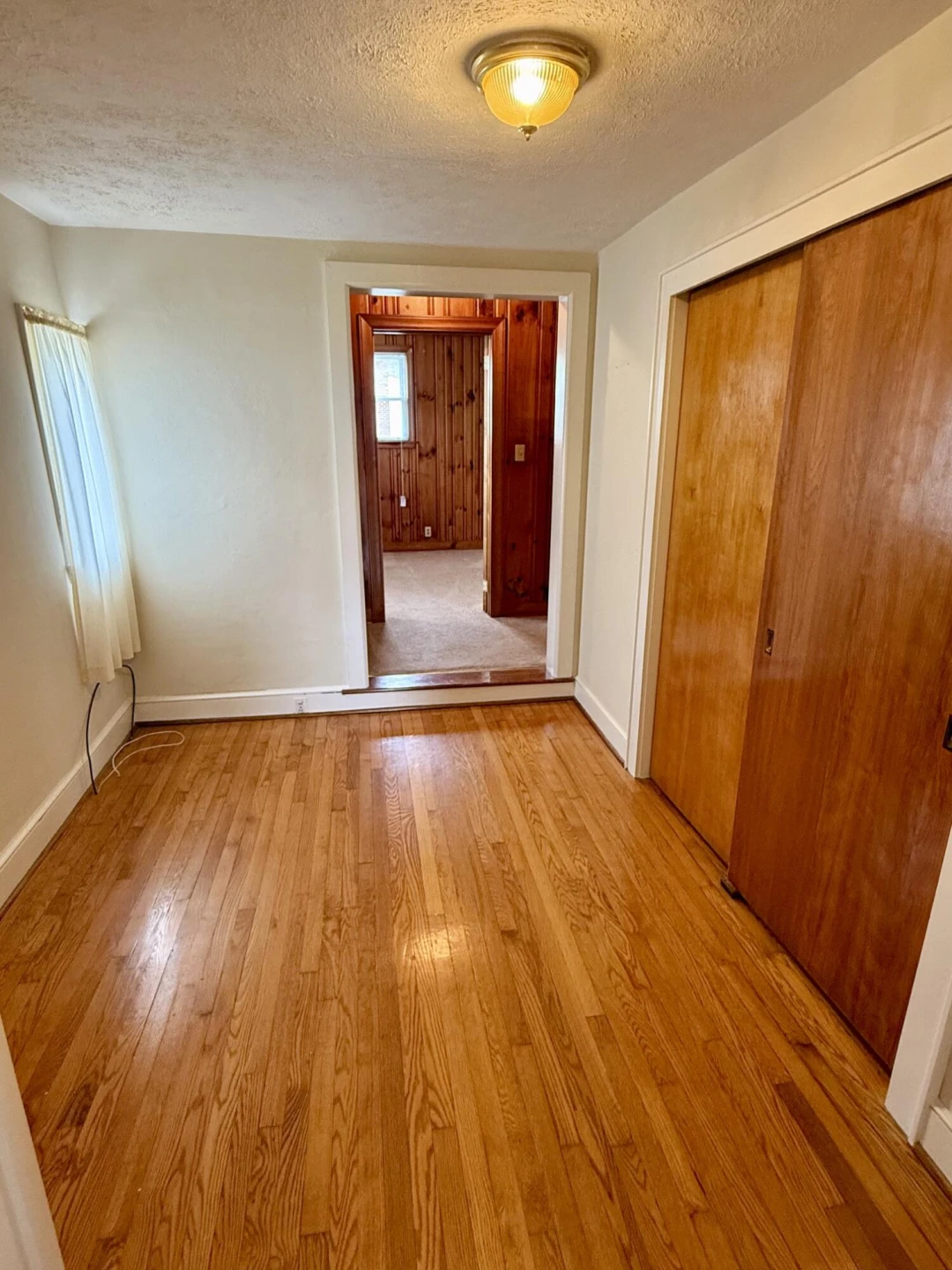 4420 Pennsylvania AVE NE - Photo 12