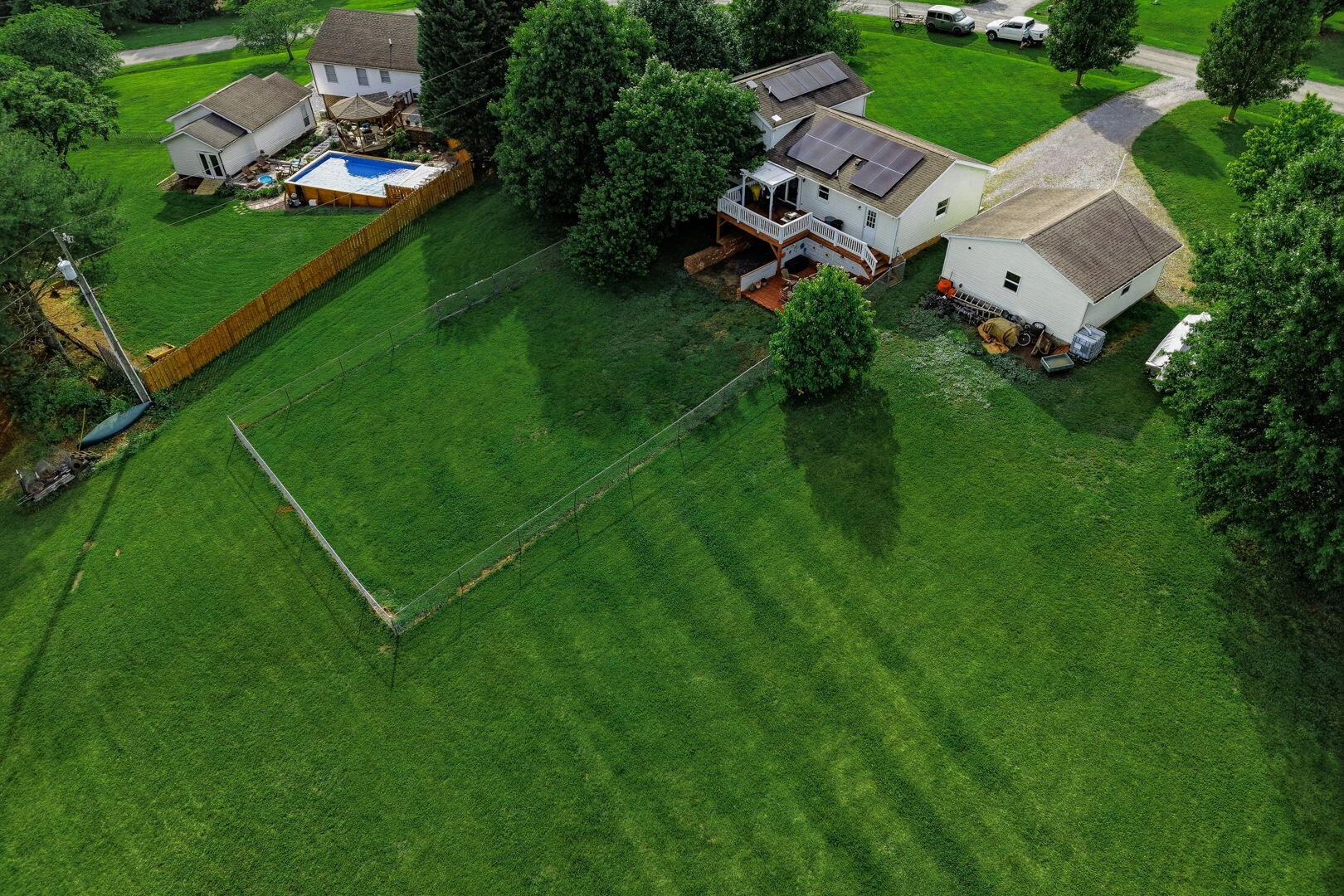 108 Piccadilly CT - Photo 46