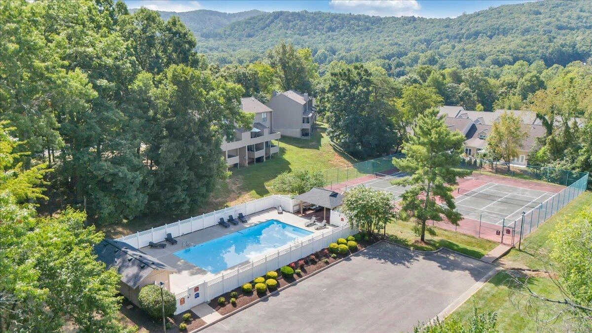 7027 Oak CT - Photo 43