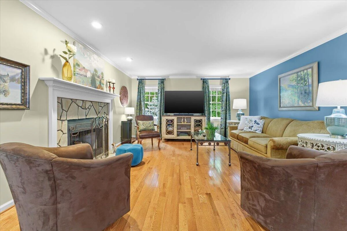 6446 Poages Mill DR - Photo 12