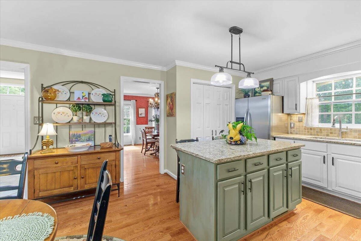 6446 Poages Mill DR - Photo 19