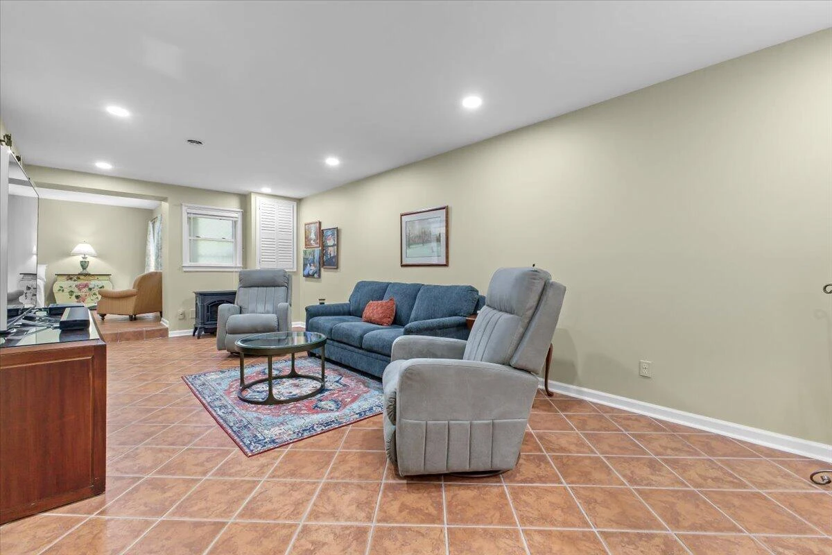 6446 Poages Mill DR - Photo 39